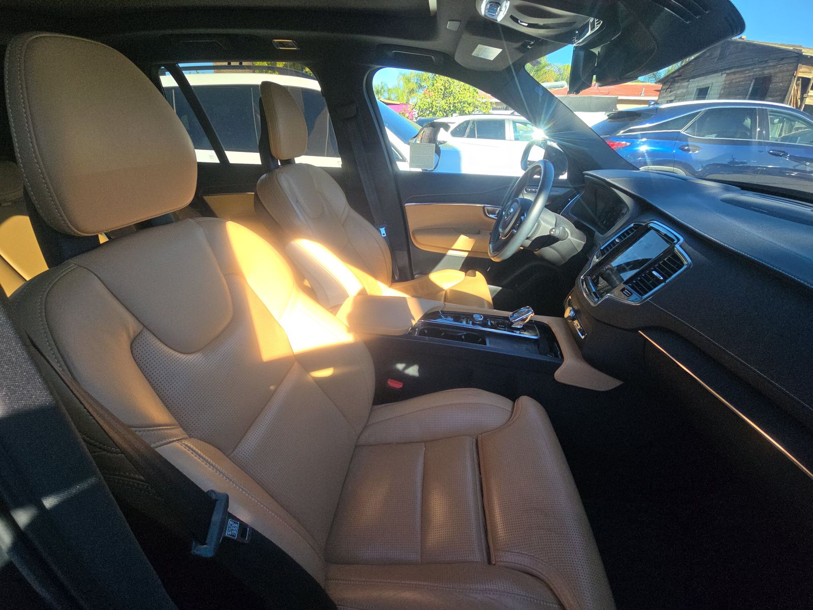 2021 Volvo XC90 Recharge T8 Inscription AWD