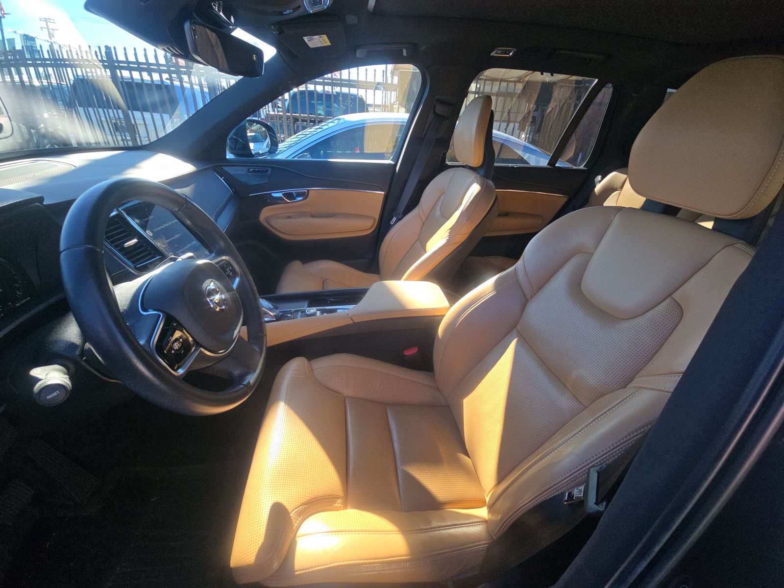 2021 Volvo XC90 Recharge T8 Inscription AWD