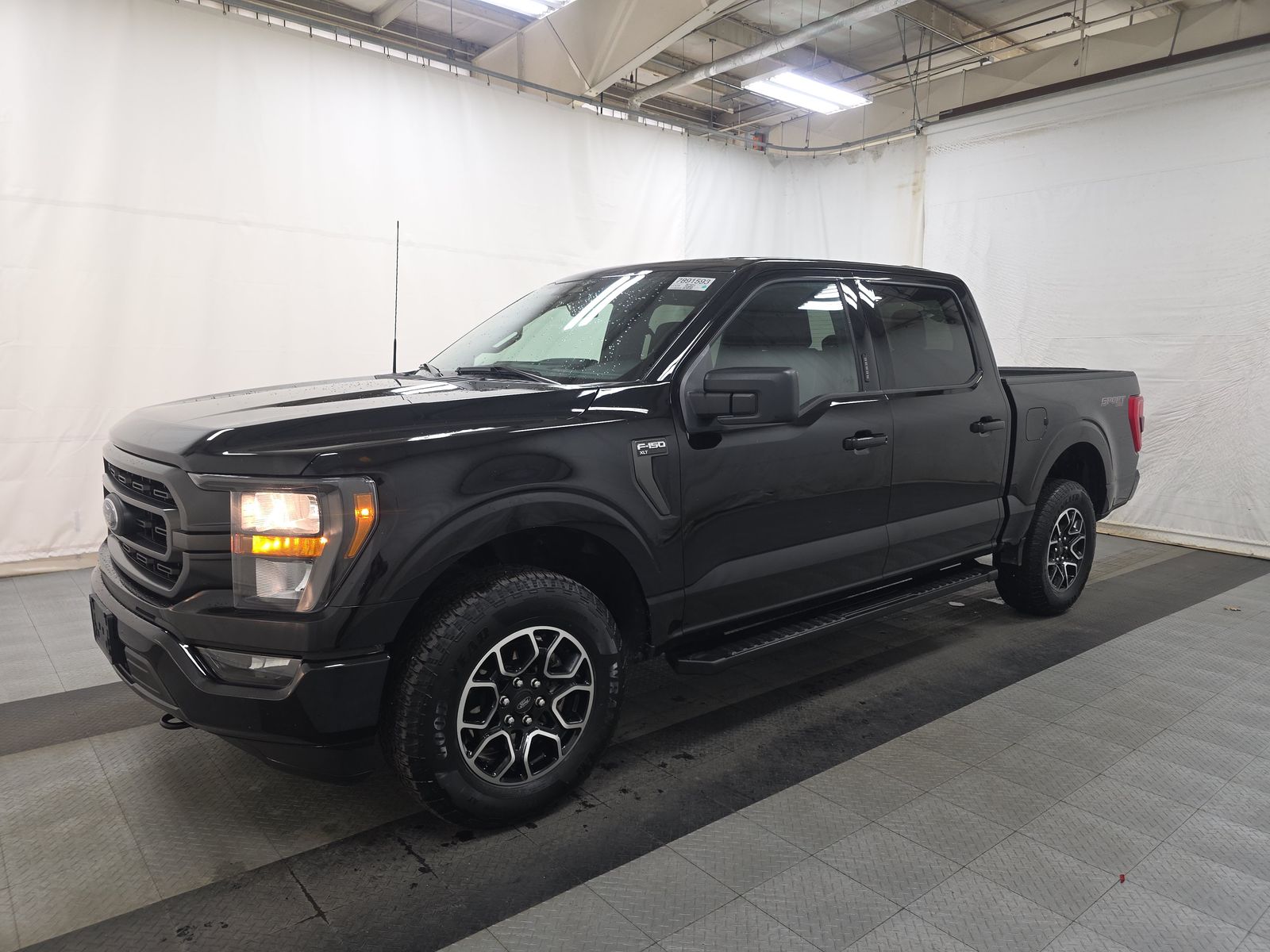 2023 Ford F-150 XLT AWD