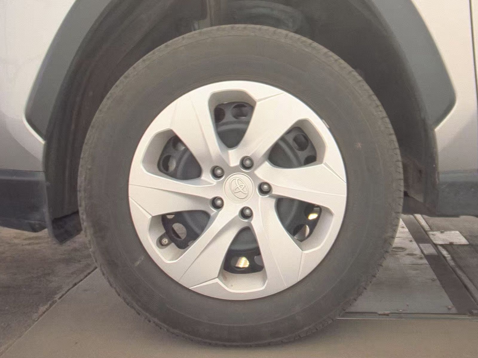 2024 Toyota RAV4 LE AWD