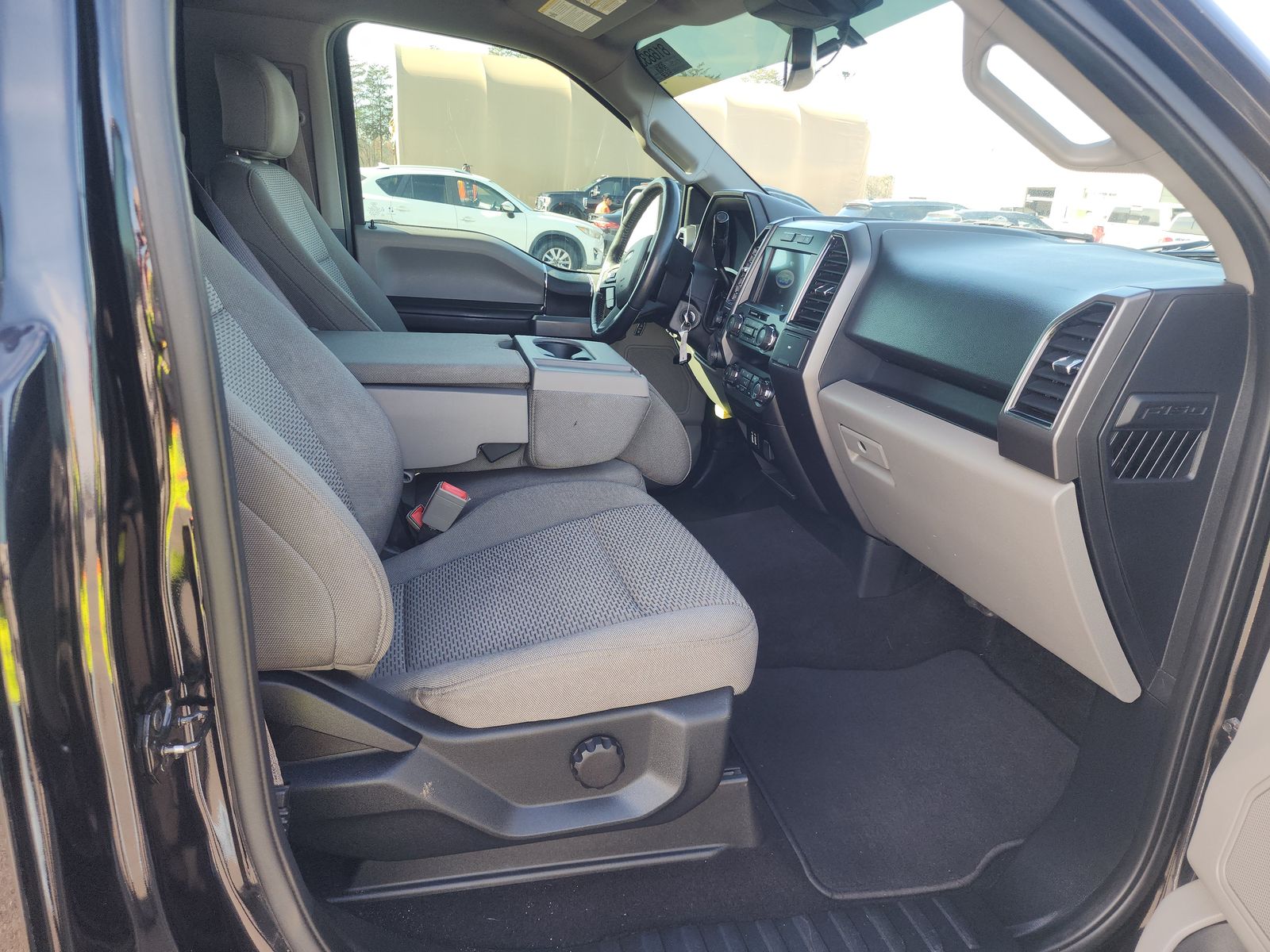 2019 Ford F-150 XLT RWD