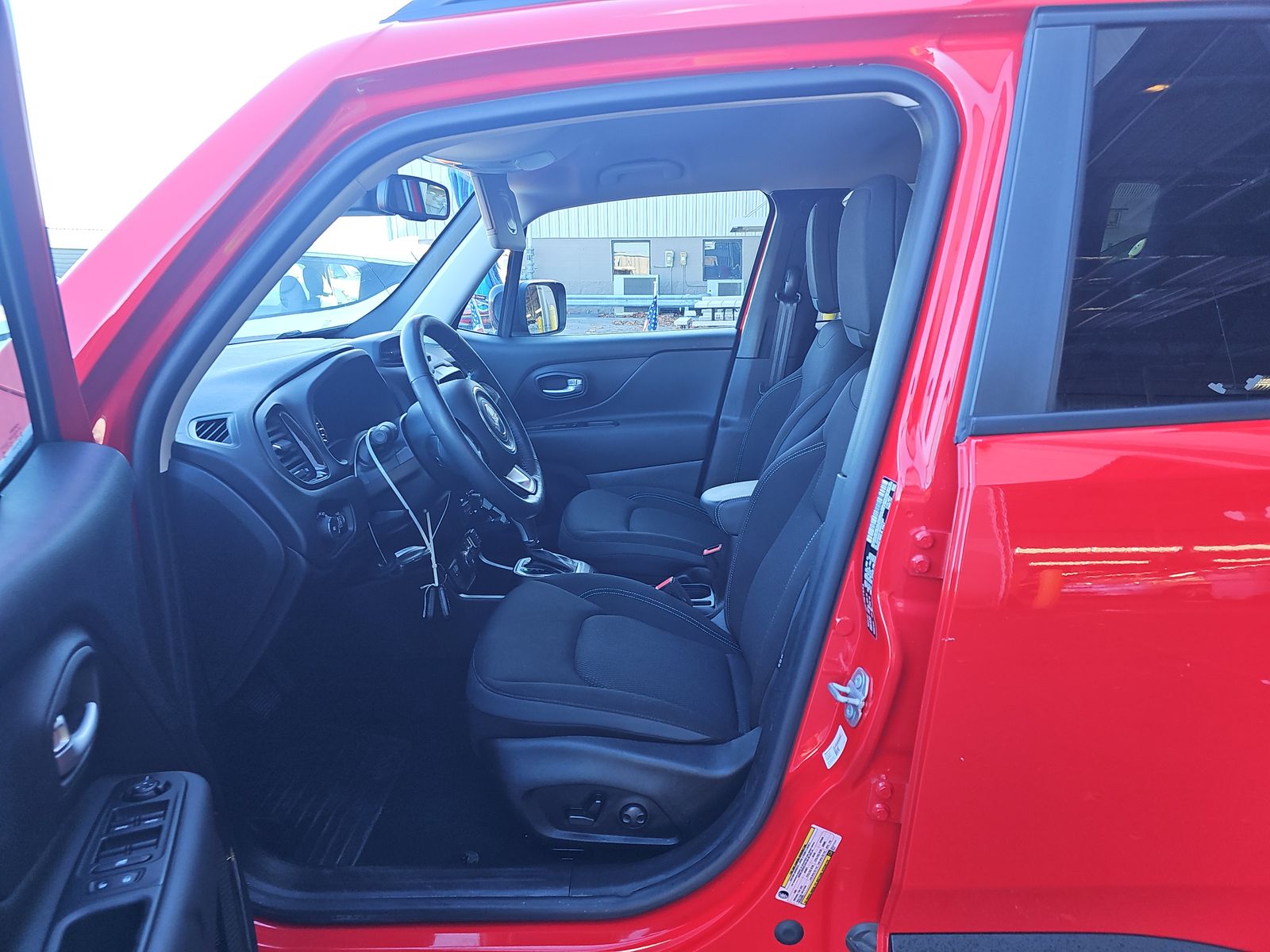 2023 Jeep Renegade Altitude AWD