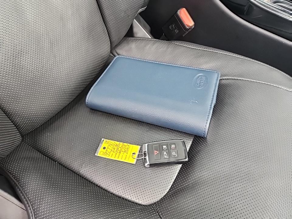 2021 Land Rover Range Rover P525 Westminster LWB AWD