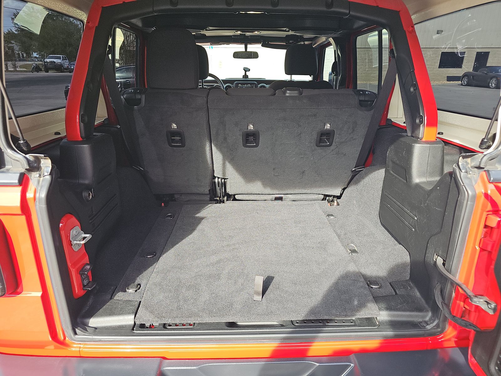 2020 Jeep Wrangler Unlimited Sahara AWD