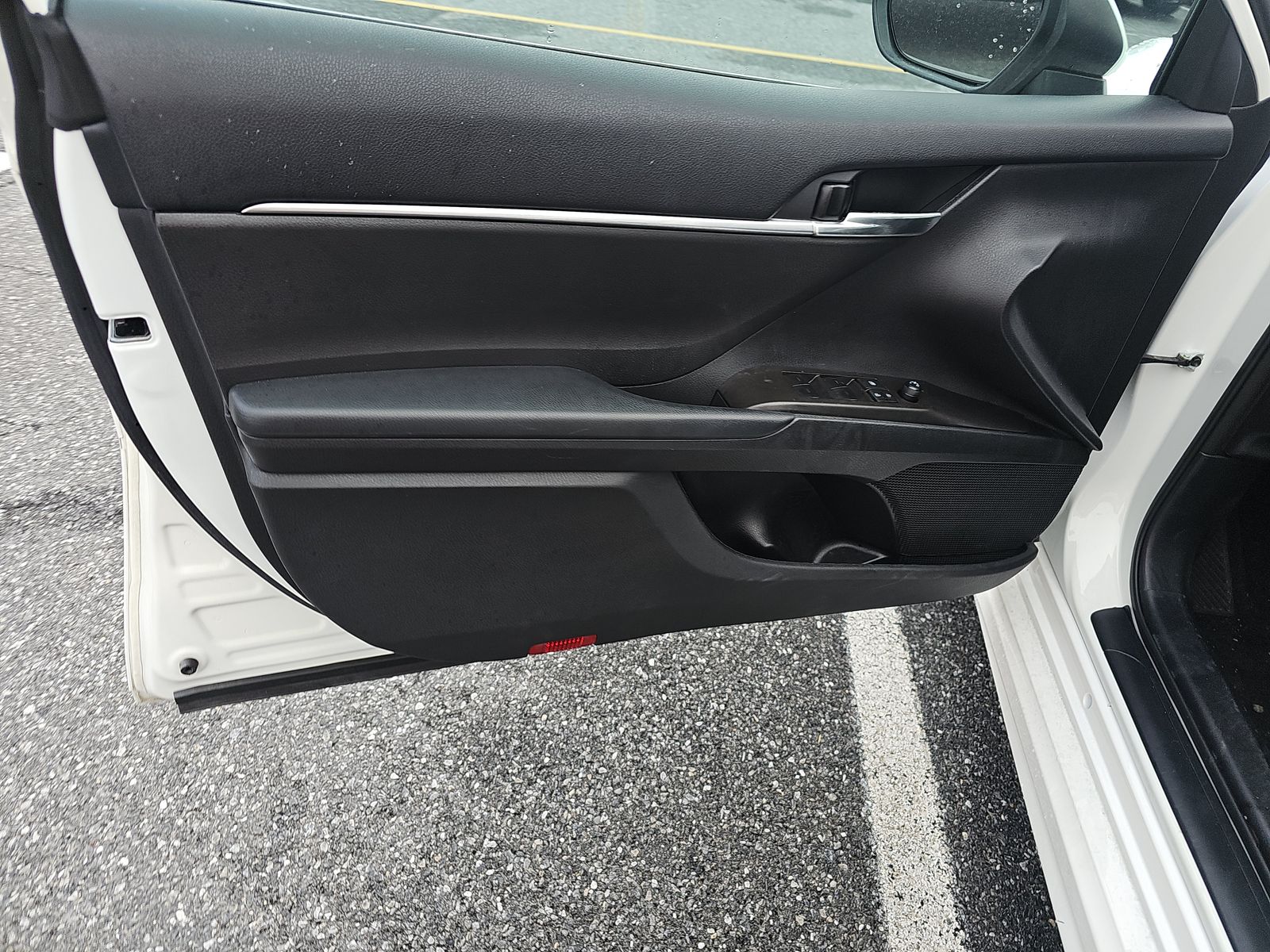 2022 Toyota Camry SE FWD