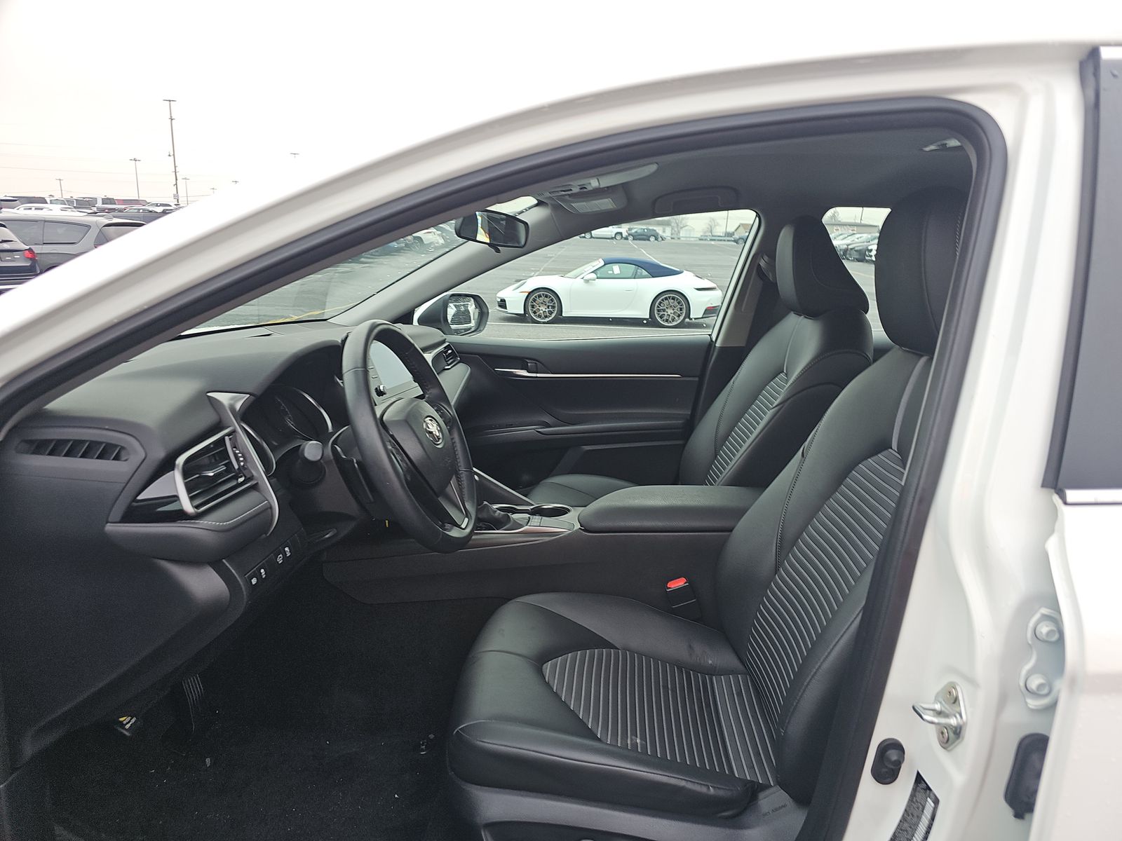 2022 Toyota Camry SE FWD