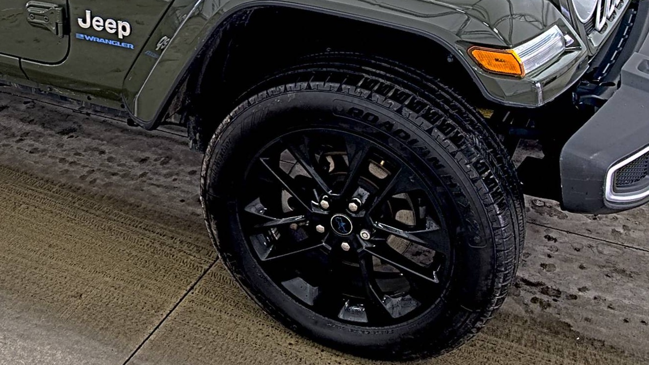 2024 Jeep Wrangler 4xe Sahara AWD