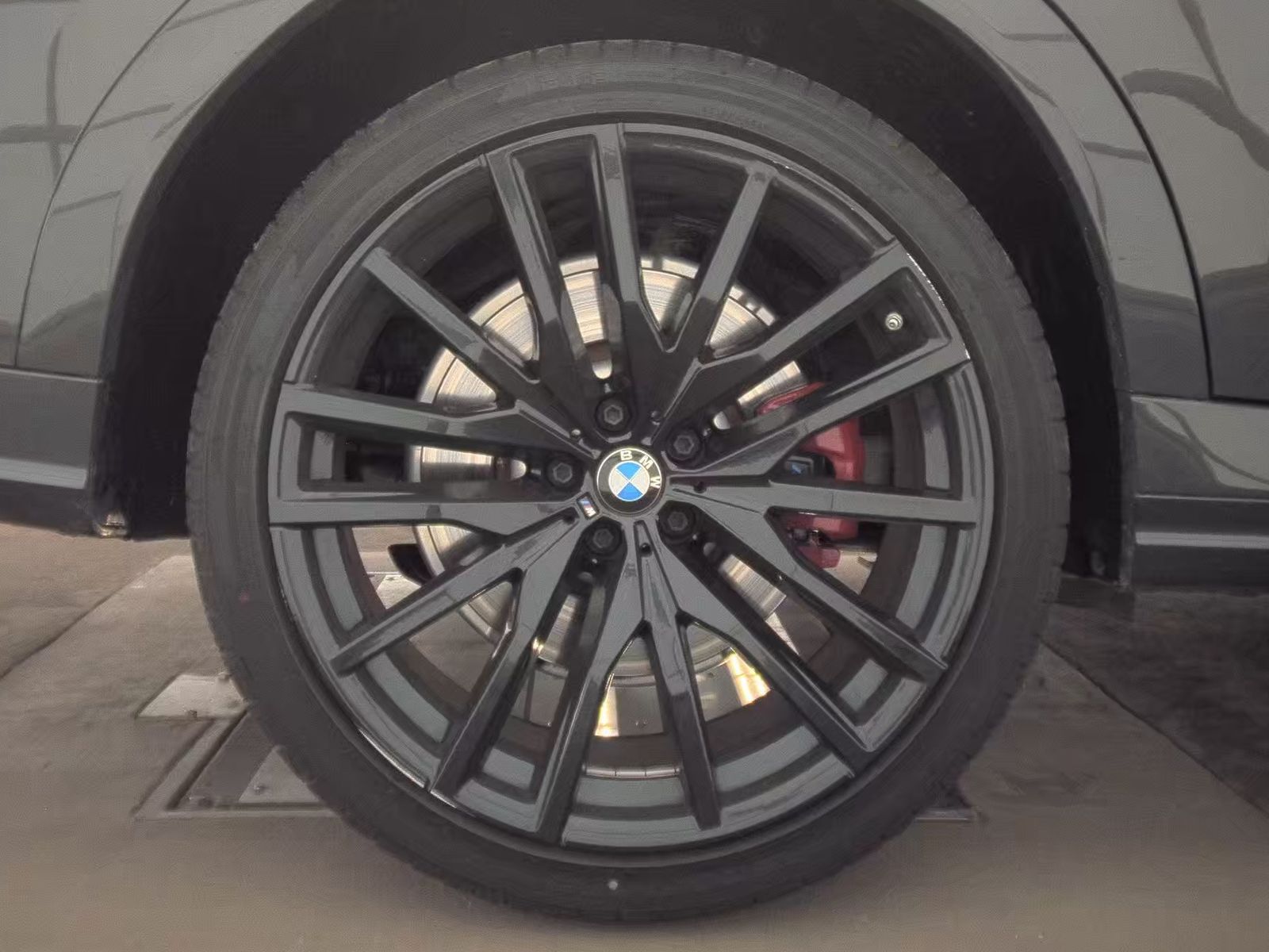 2022 BMW X6 M50i AWD