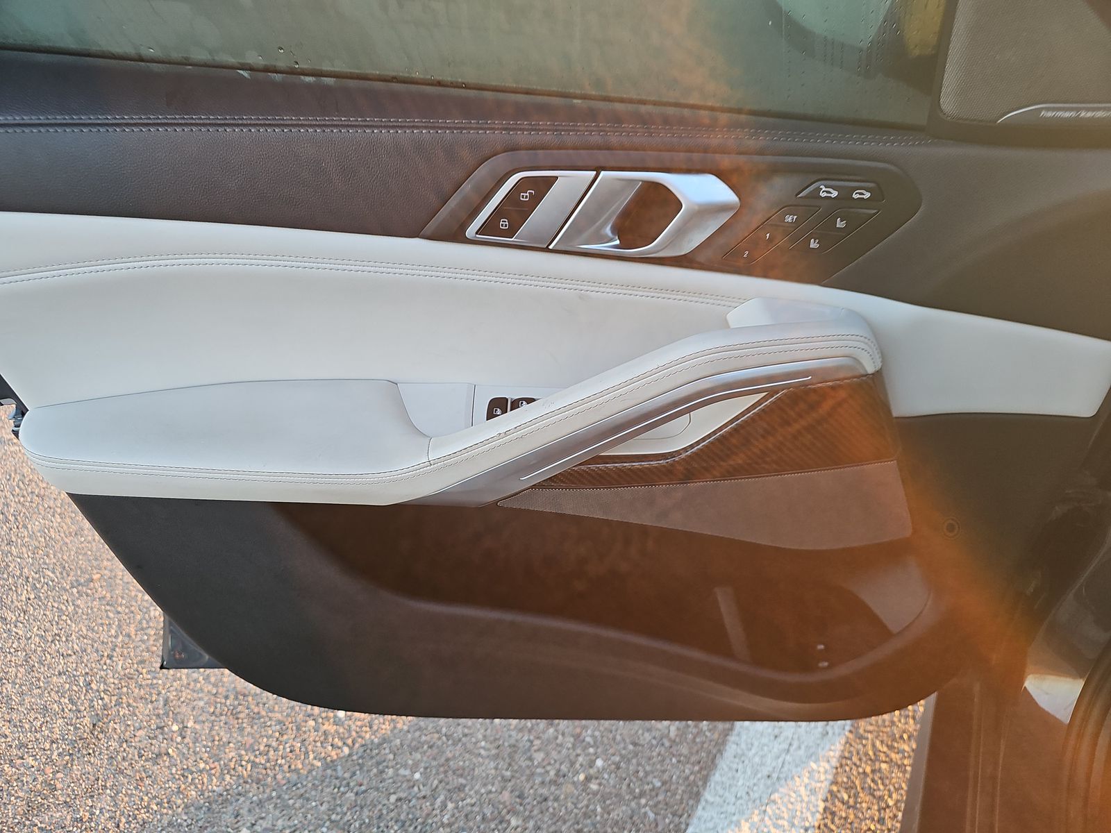 2022 BMW X6 M50i AWD