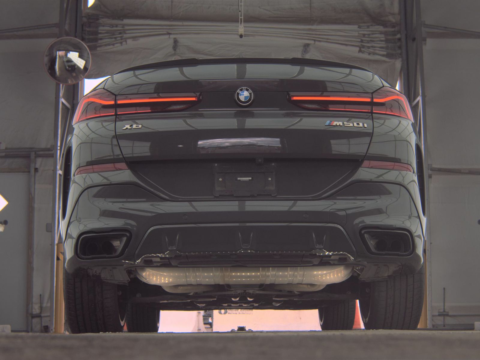 2022 BMW X6 M50i AWD