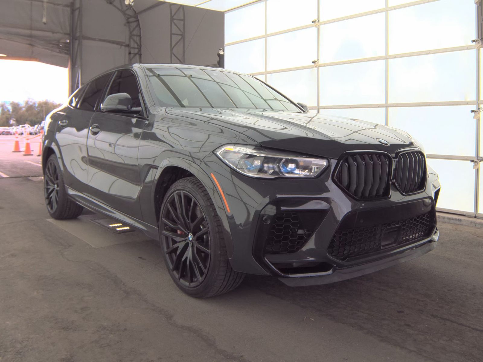2022 BMW X6 M50i AWD