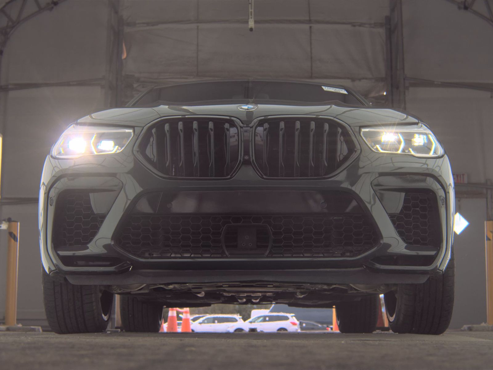 2022 BMW X6 M50i AWD