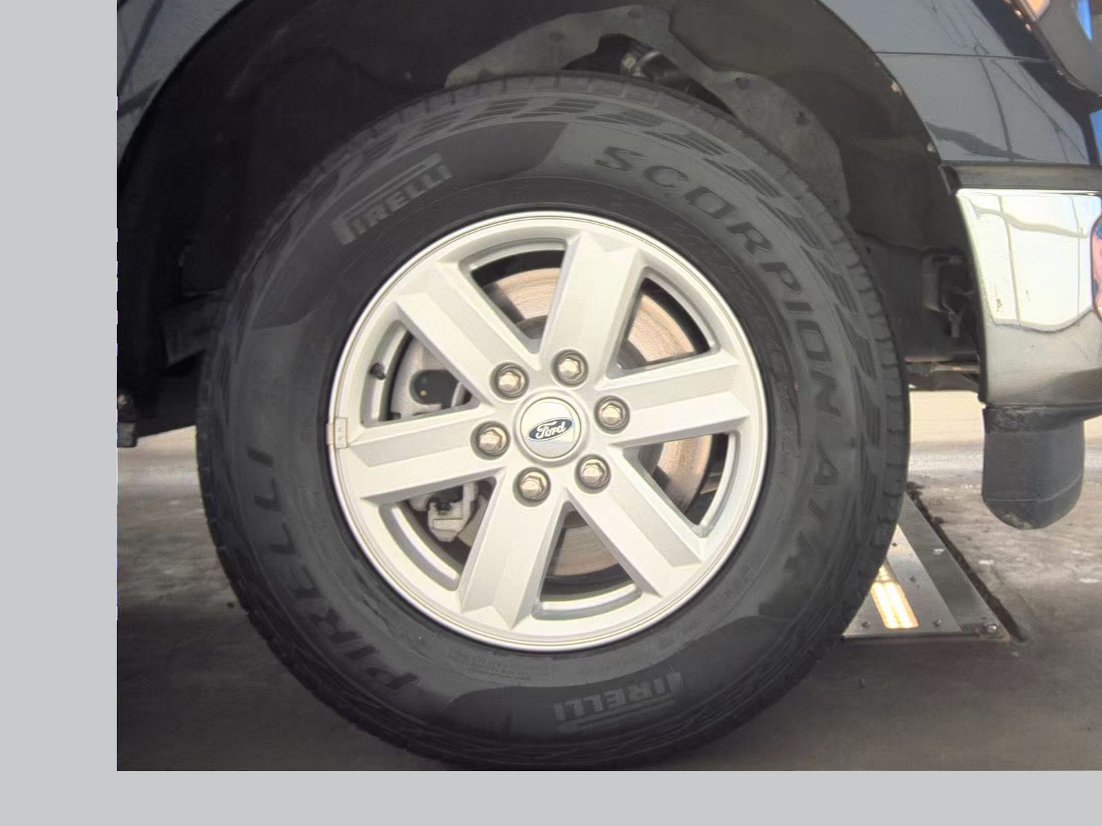 2024 Ford F-150 XL AWD