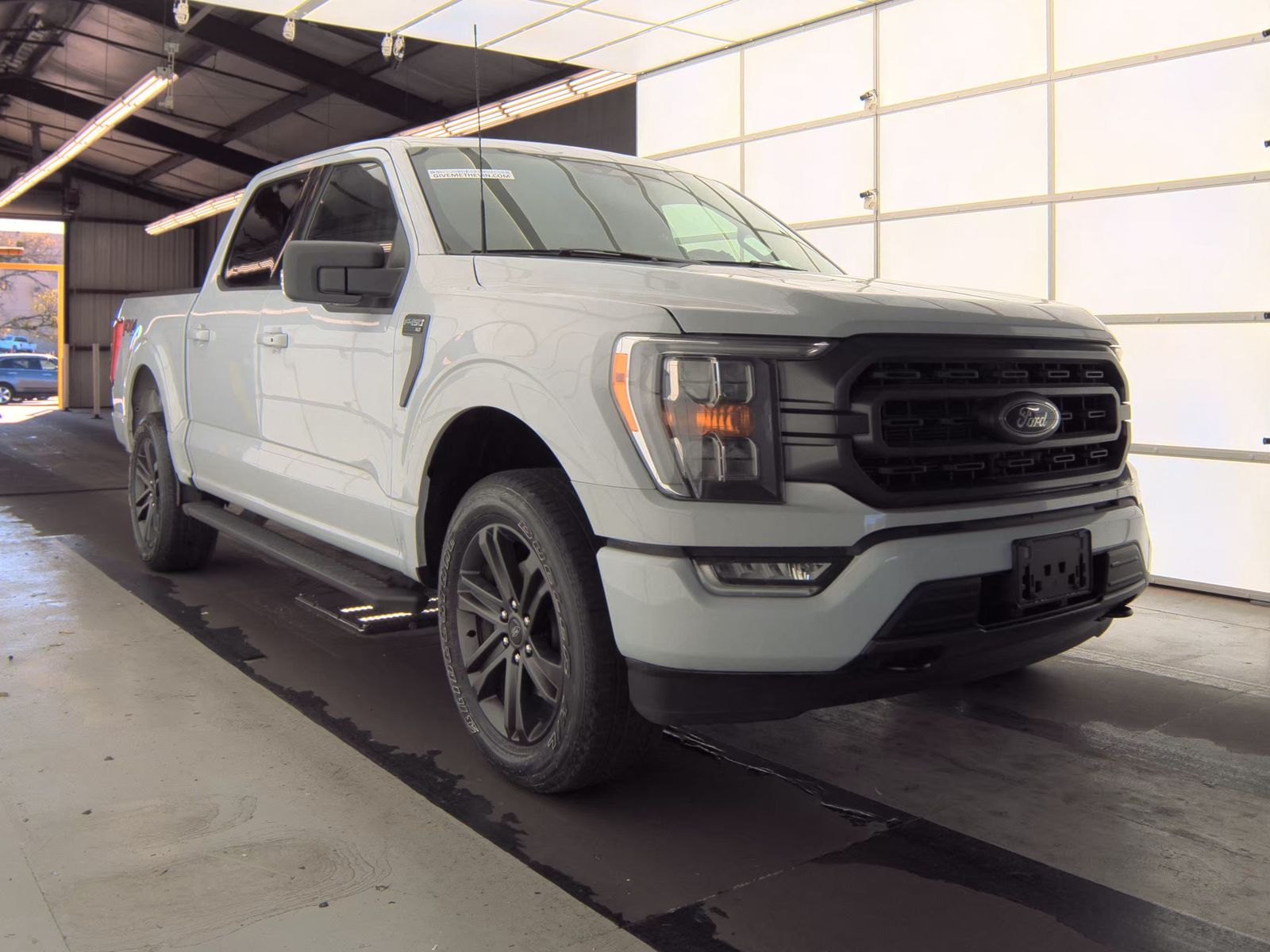 2022 Ford F-150 XLT AWD
