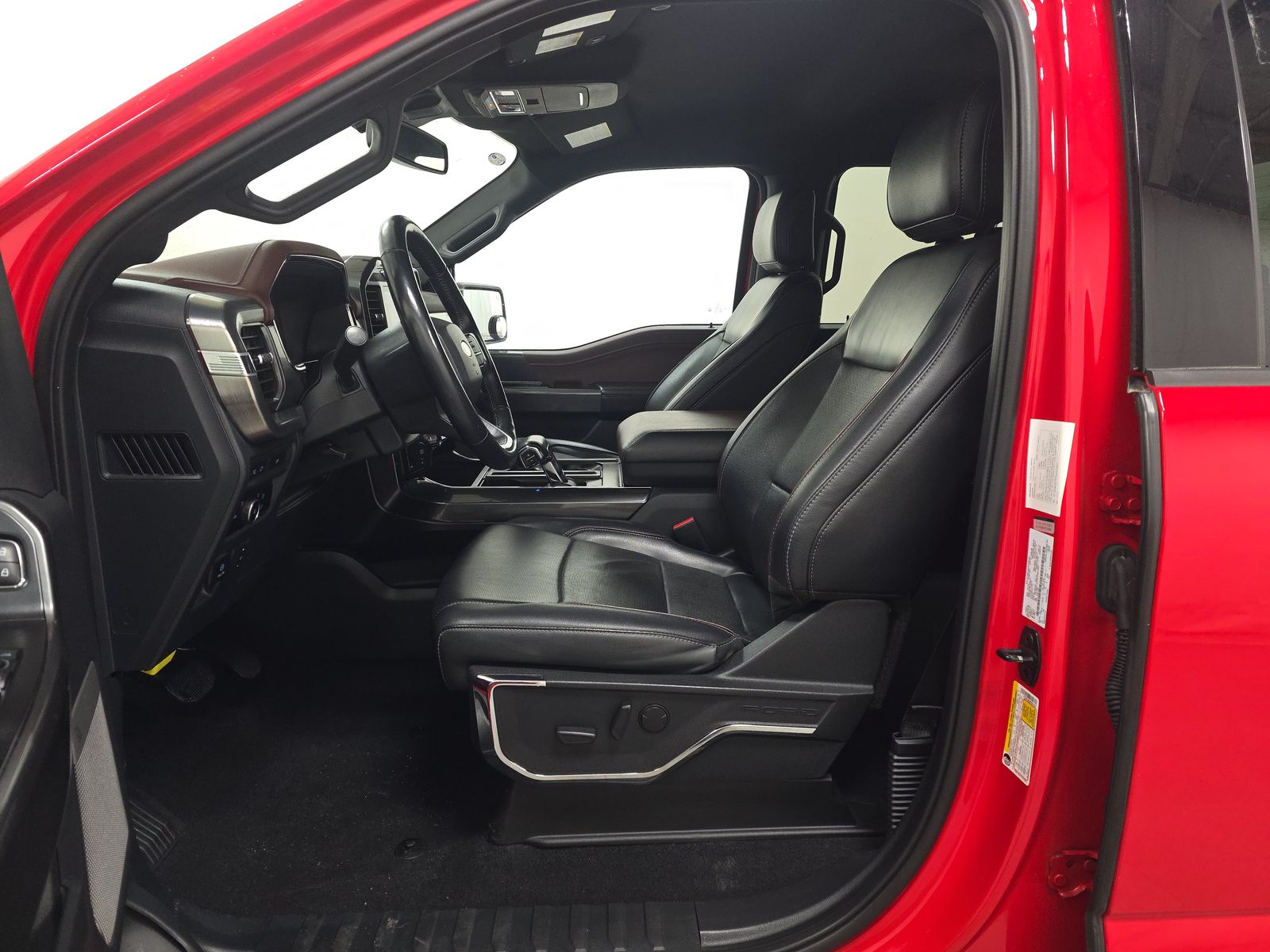 2023 Ford F-150 Lariat AWD