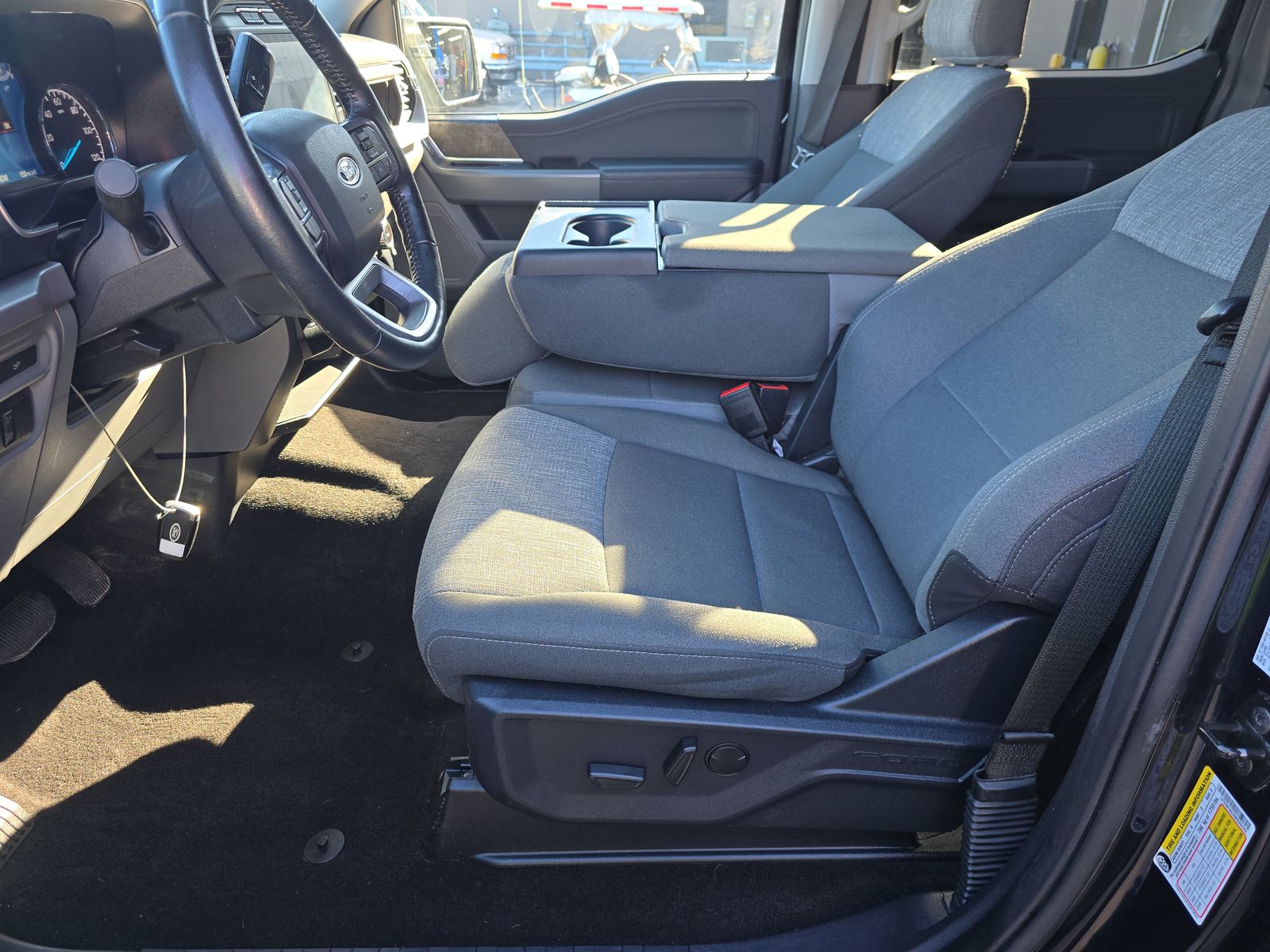 2022 Ford F-150 XLT AWD