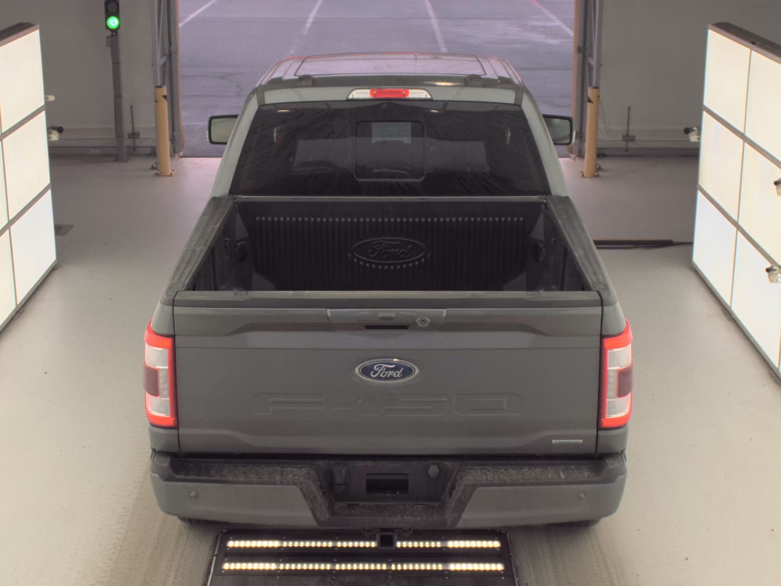 2023 Ford F-150 Lariat AWD