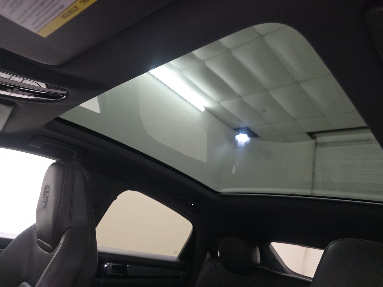 2022 Porsche Cayenne E-Hybrid Platinum Edition AWD