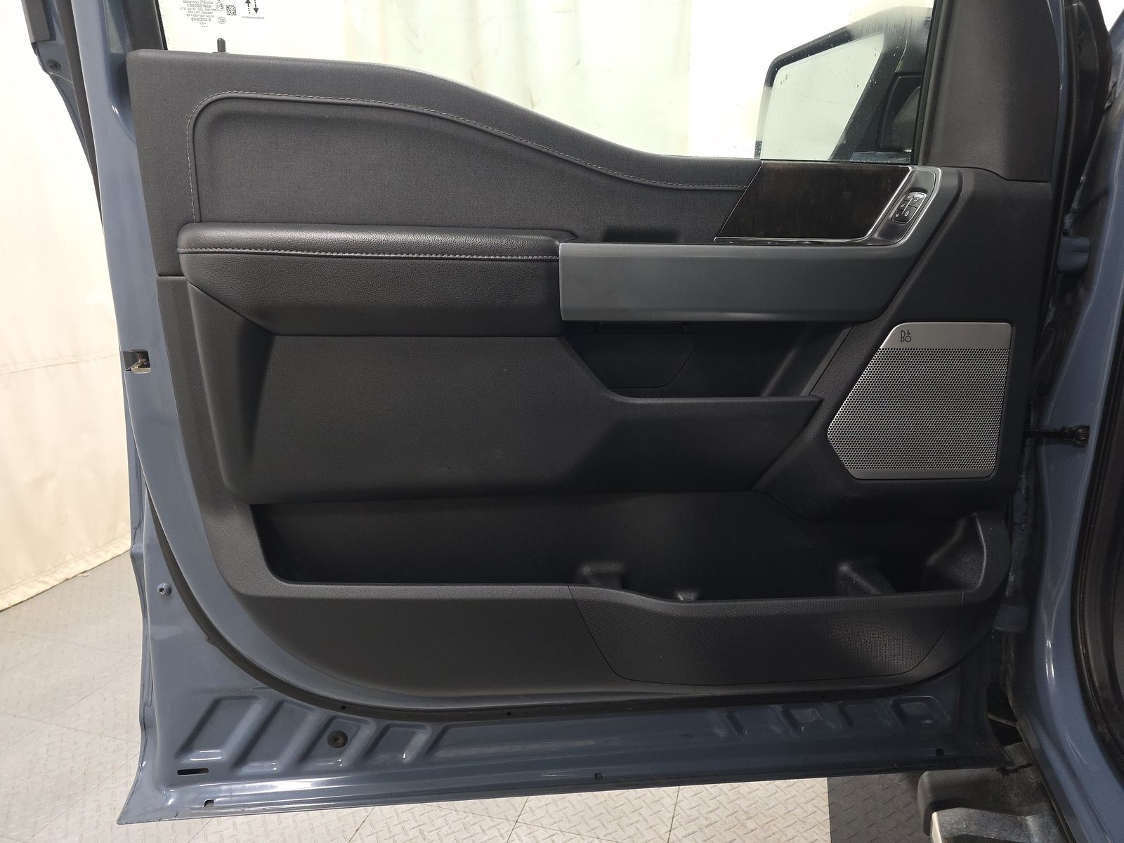 2023 Ford F-150 Lariat AWD