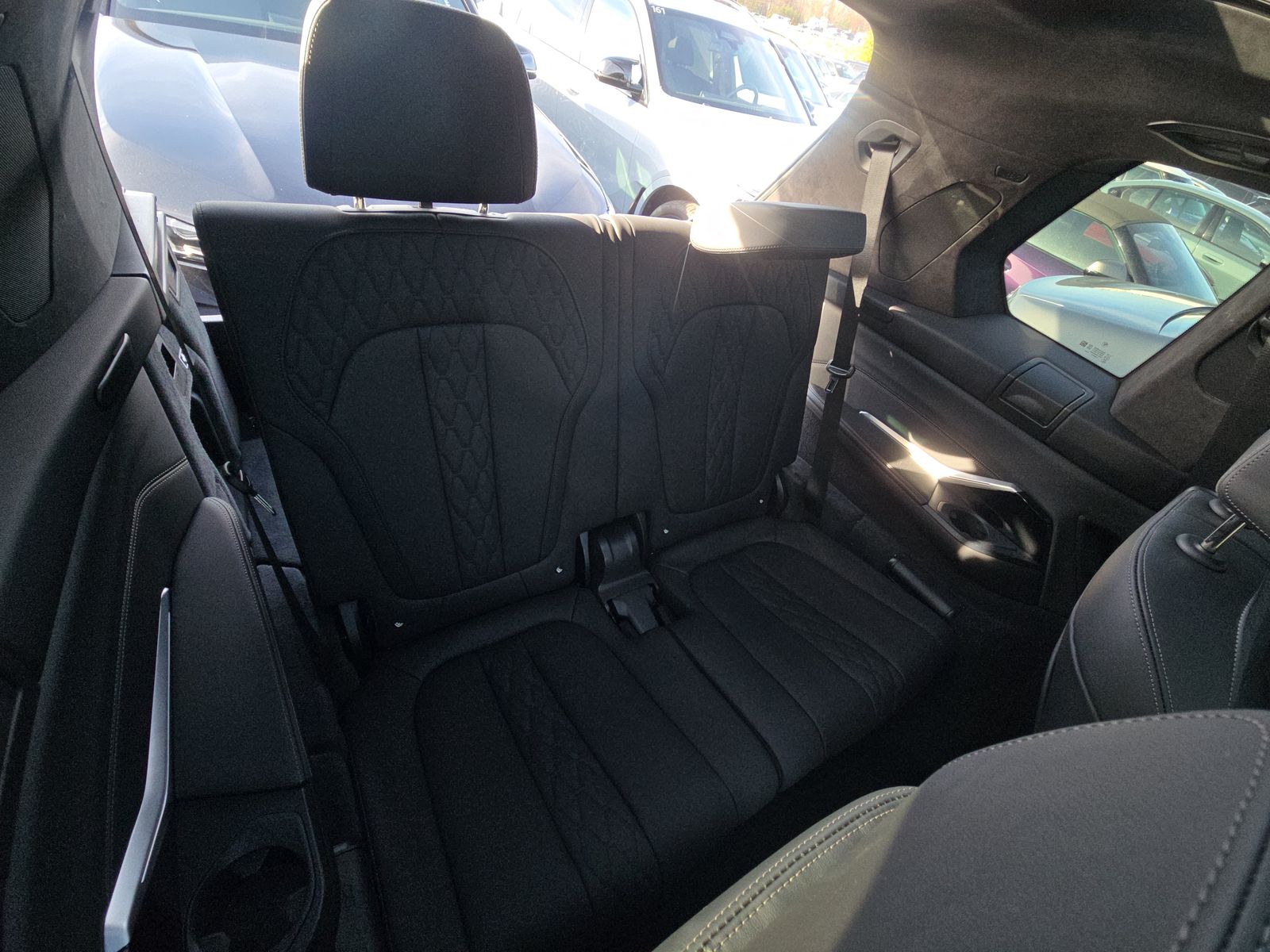 2025 BMW X7 M60i AWD