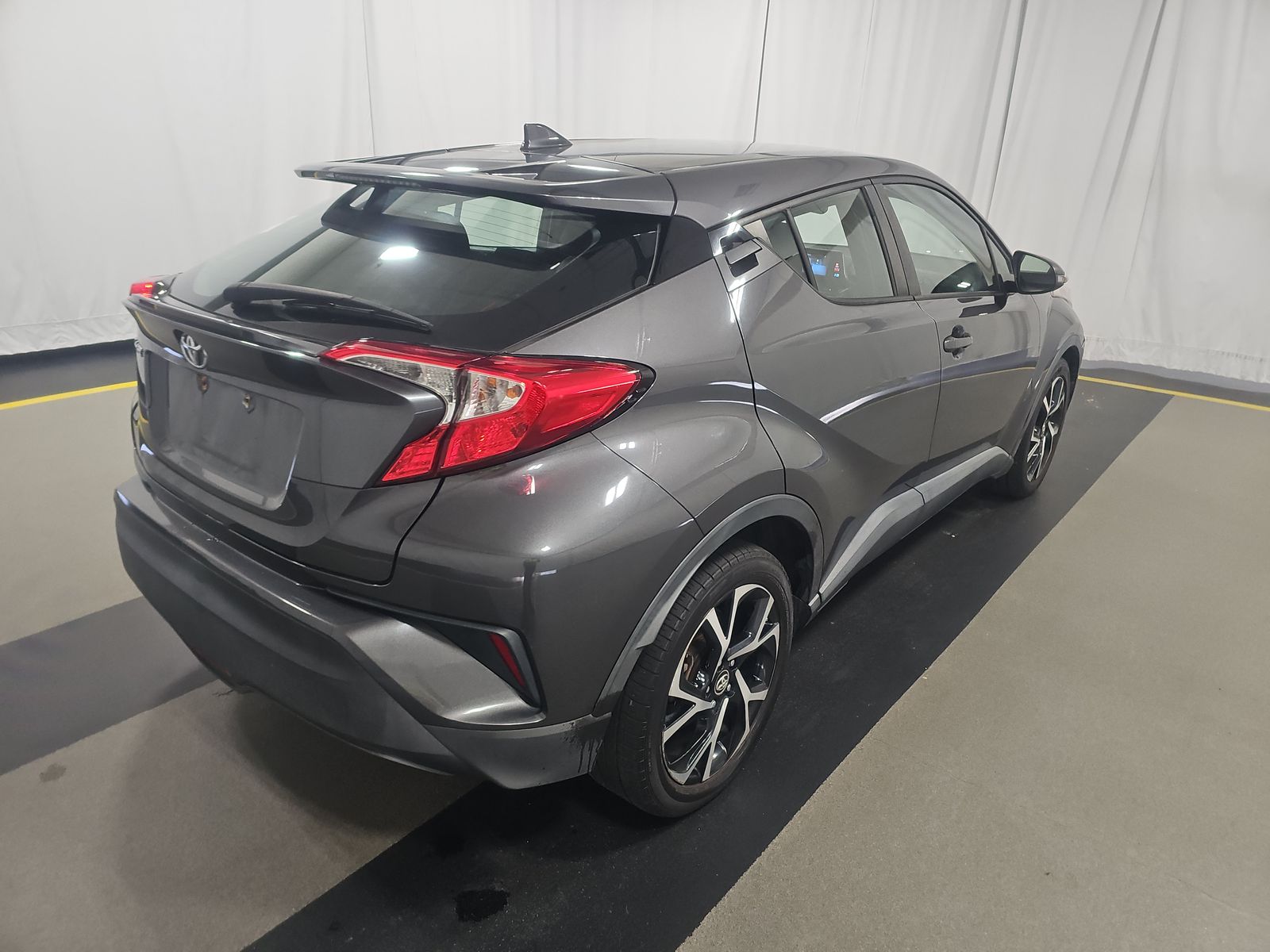 2018 Toyota C-HR XLE Premium FWD