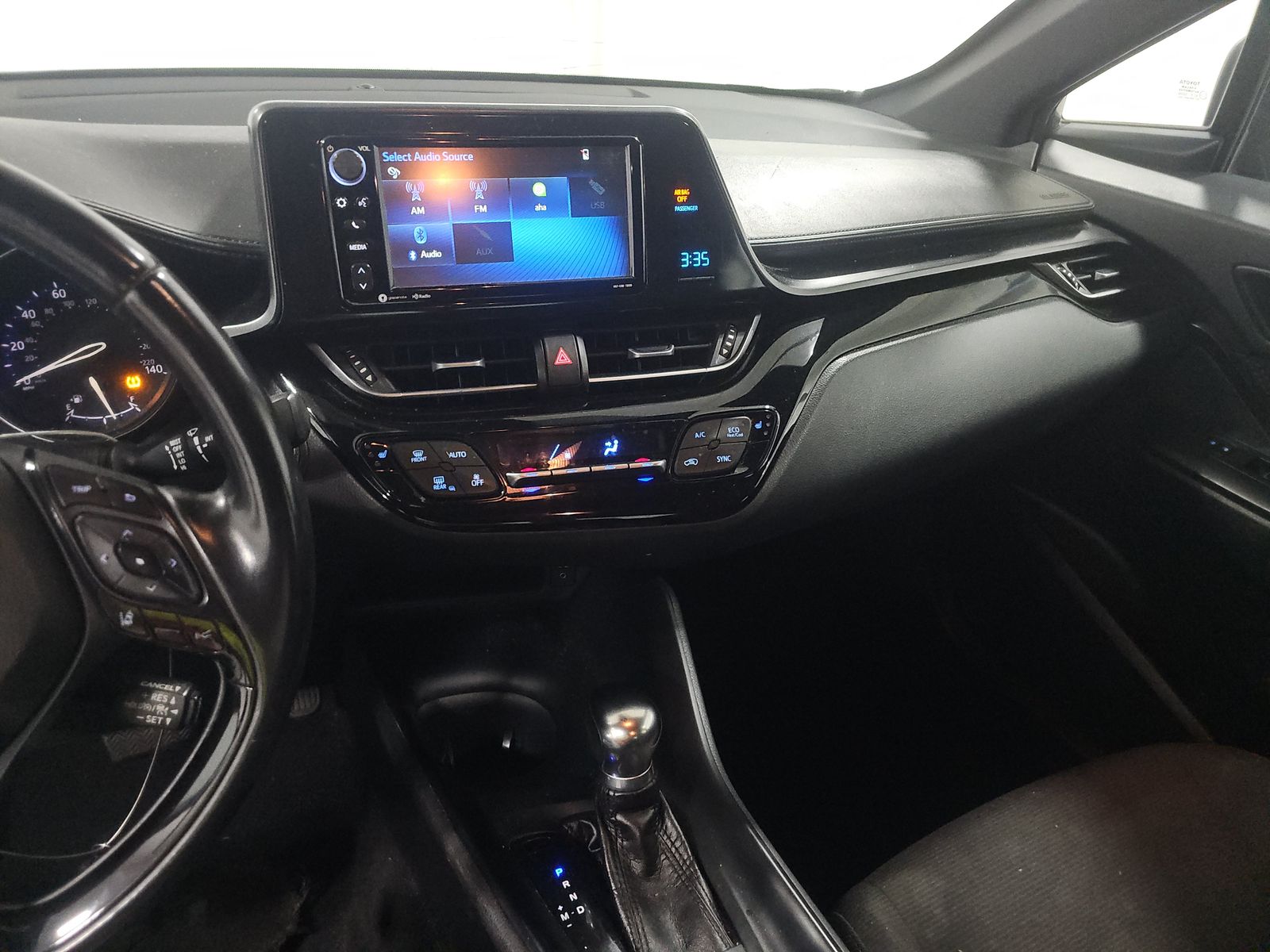 2018 Toyota C-HR XLE Premium FWD