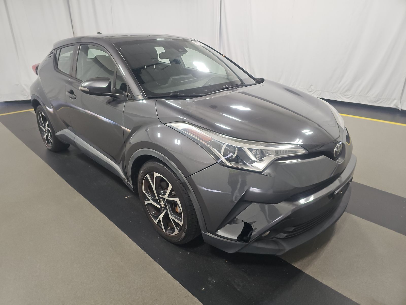 2018 Toyota C-HR XLE Premium FWD