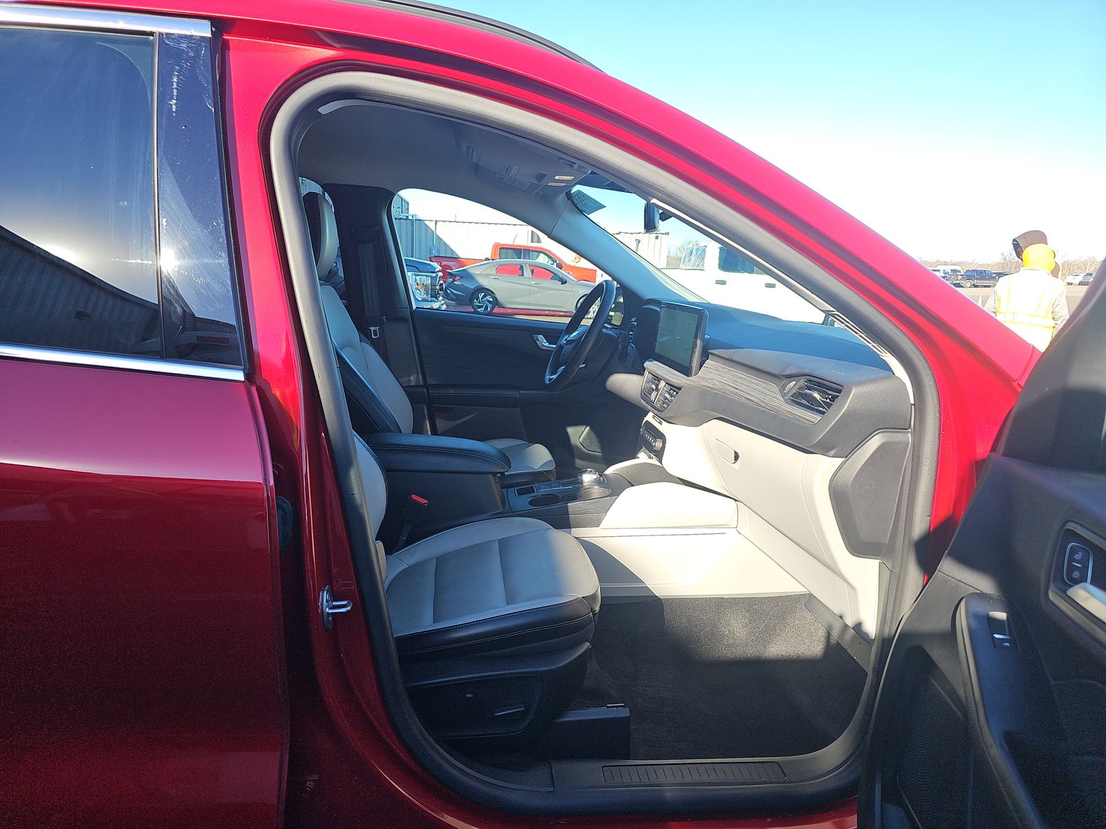 2025 Ford Escape Hybrid Platinum FWD