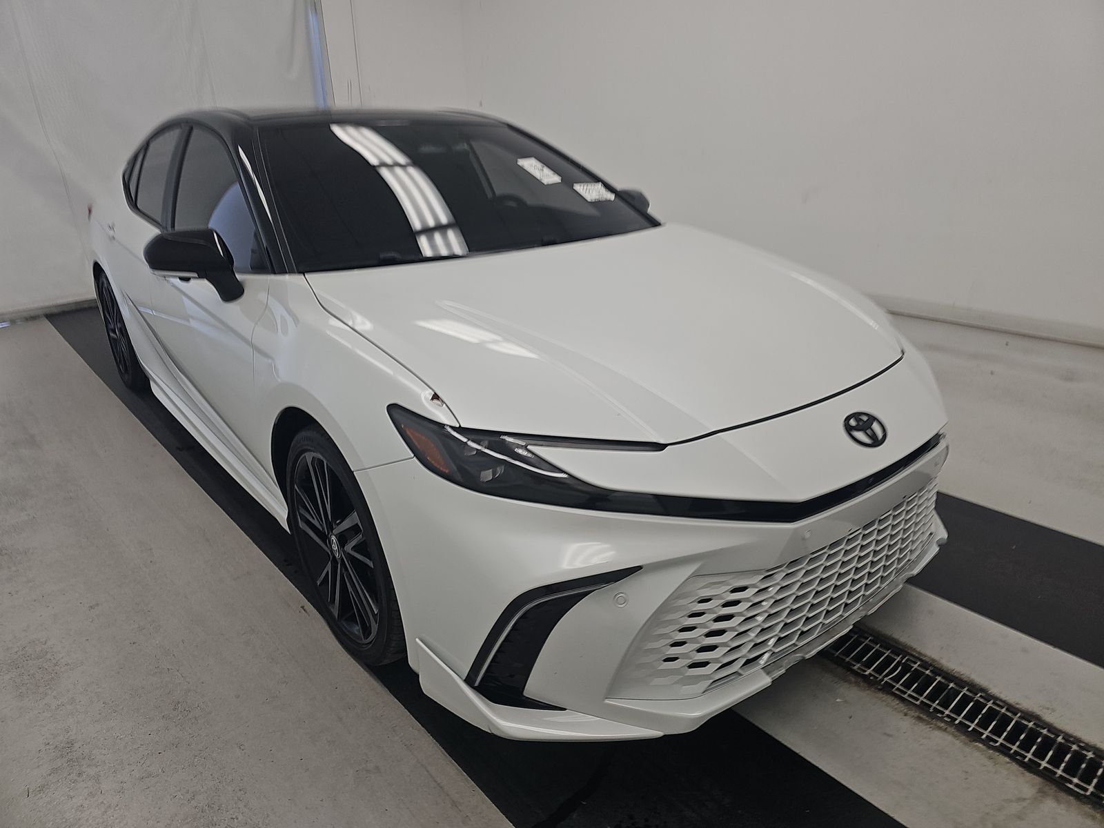 2025 Toyota Camry XSE FWD