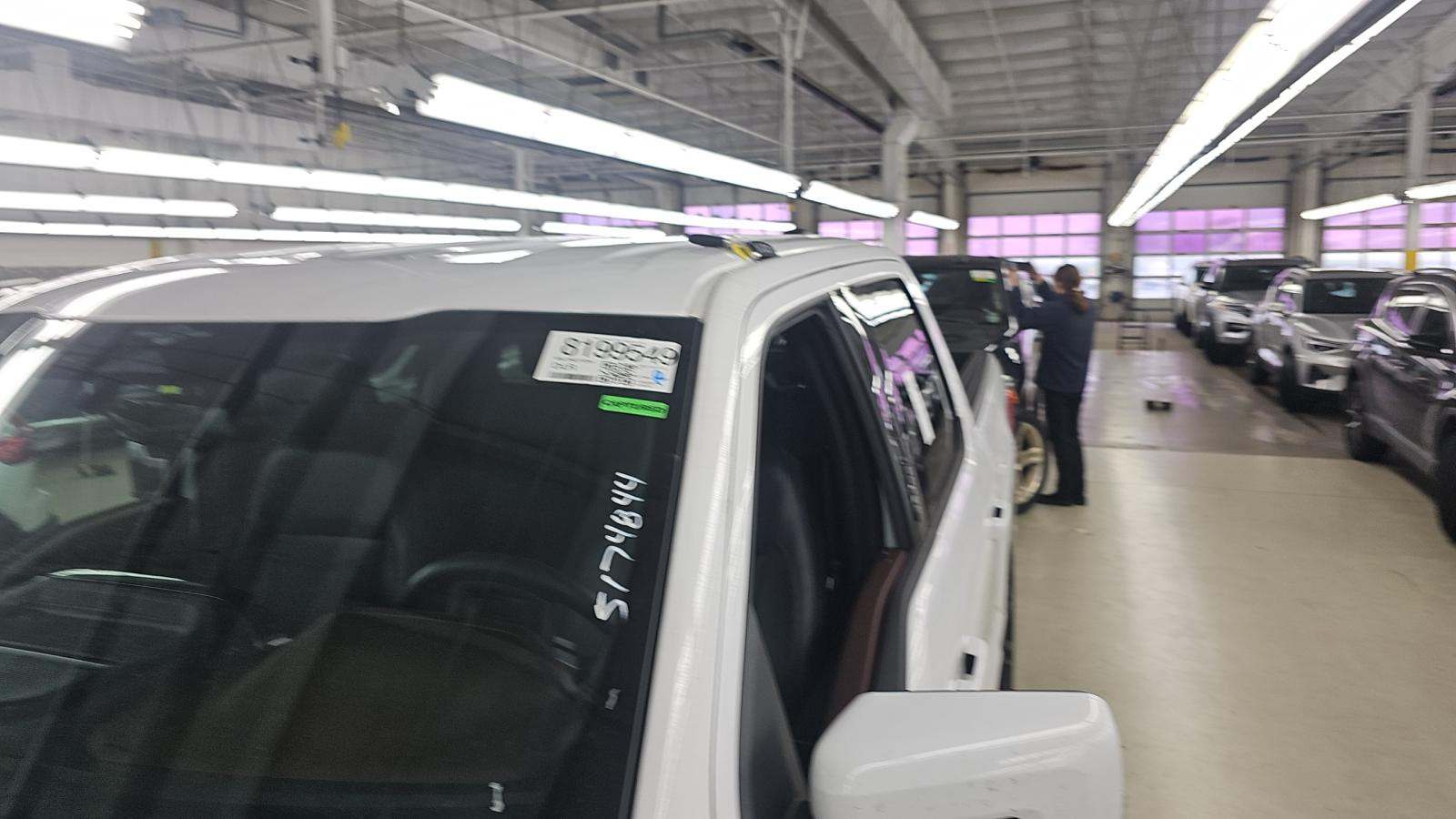 2023 Ford F-150 Lariat AWD