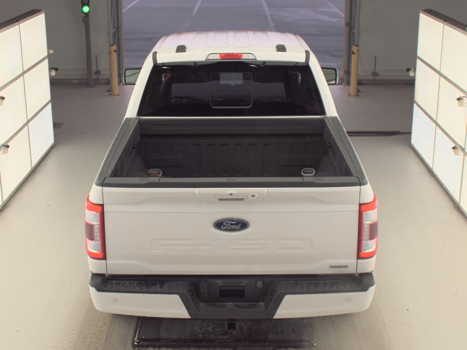 2023 Ford F-150 Lariat AWD