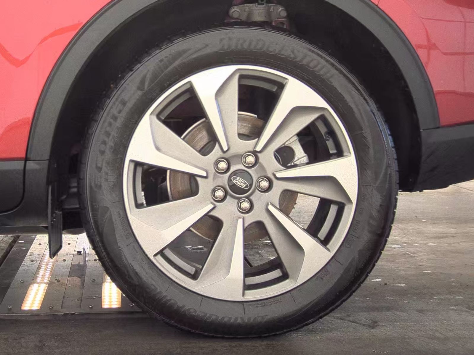 2025 Ford Escape Hybrid Platinum FWD