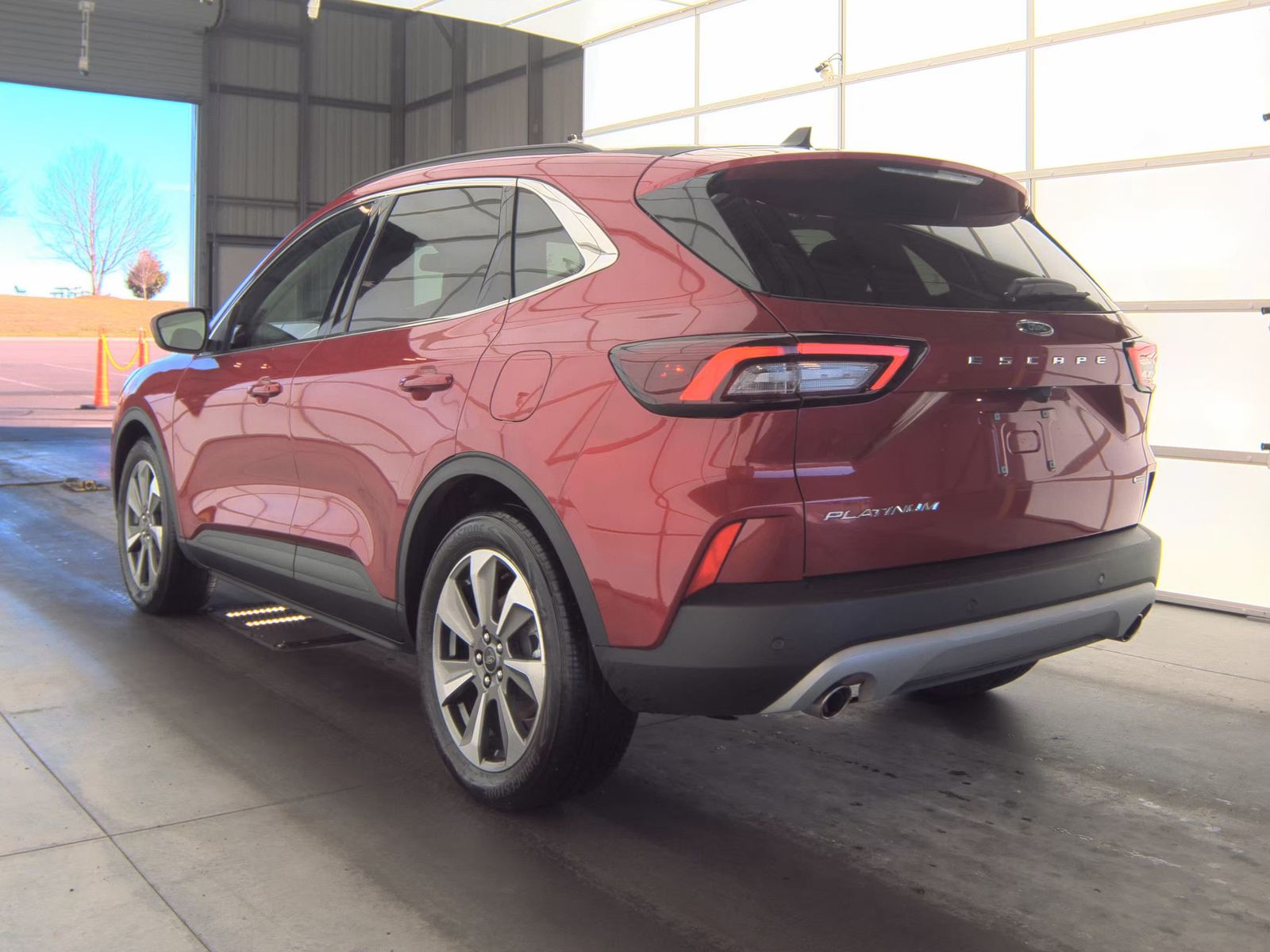 2025 Ford Escape Hybrid Platinum FWD