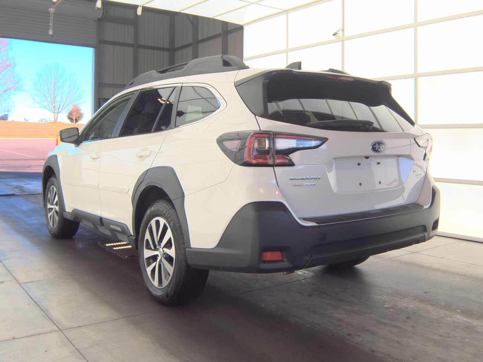 2025 Subaru Outback Premium AWD