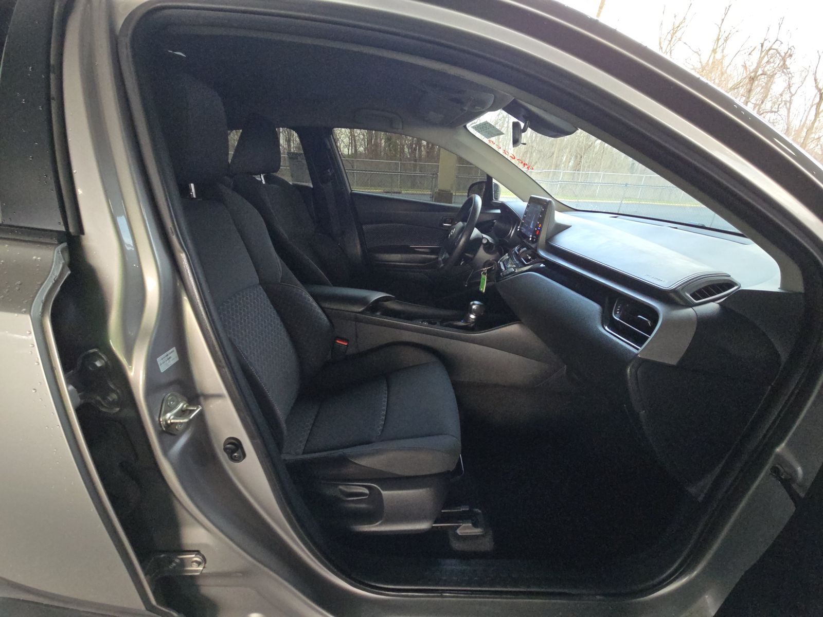 2020 Toyota C-HR LE FWD