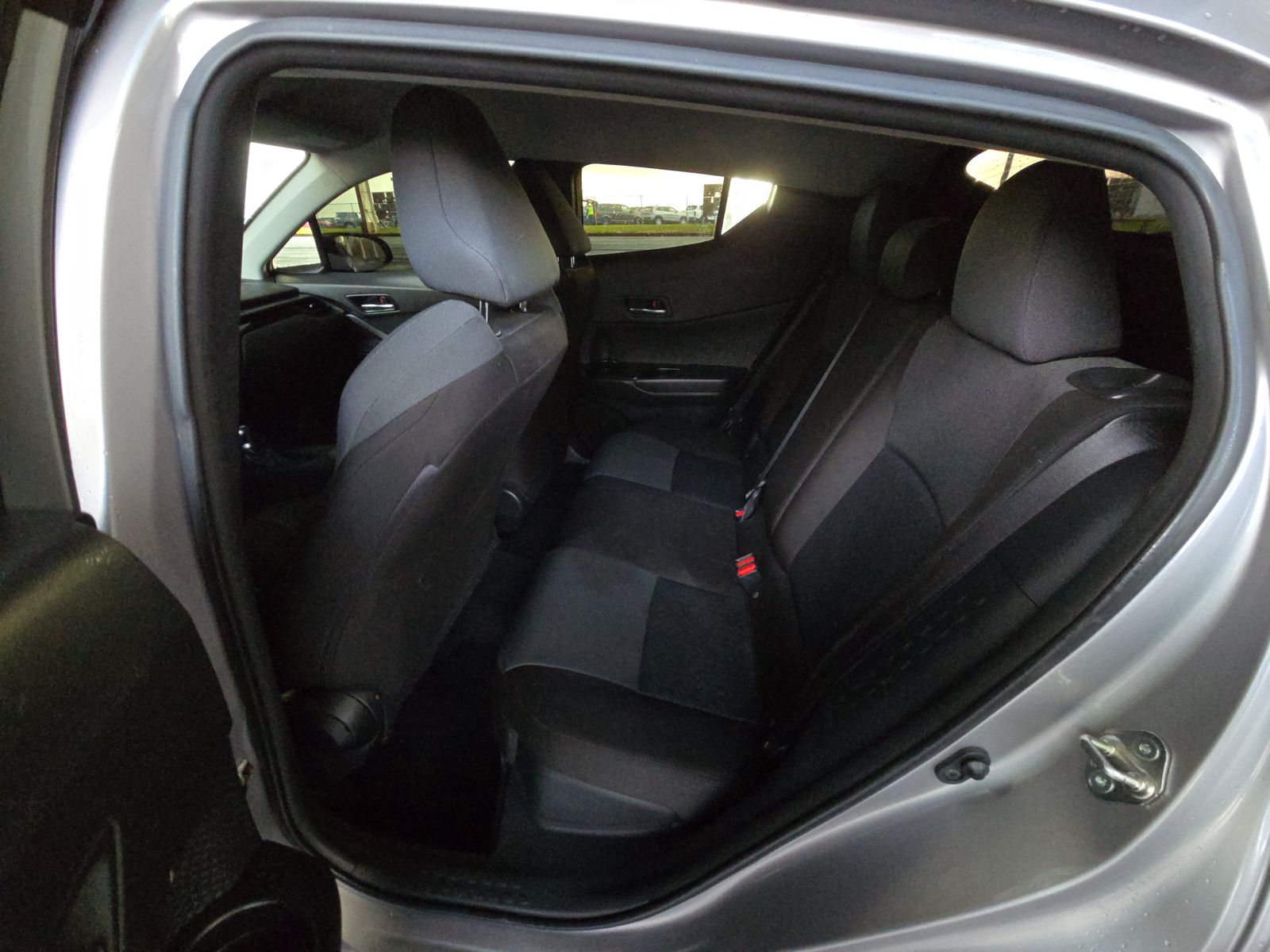 2020 Toyota C-HR LE FWD