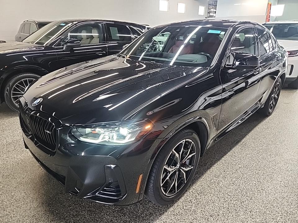 2023 BMW X4 M40i AWD
