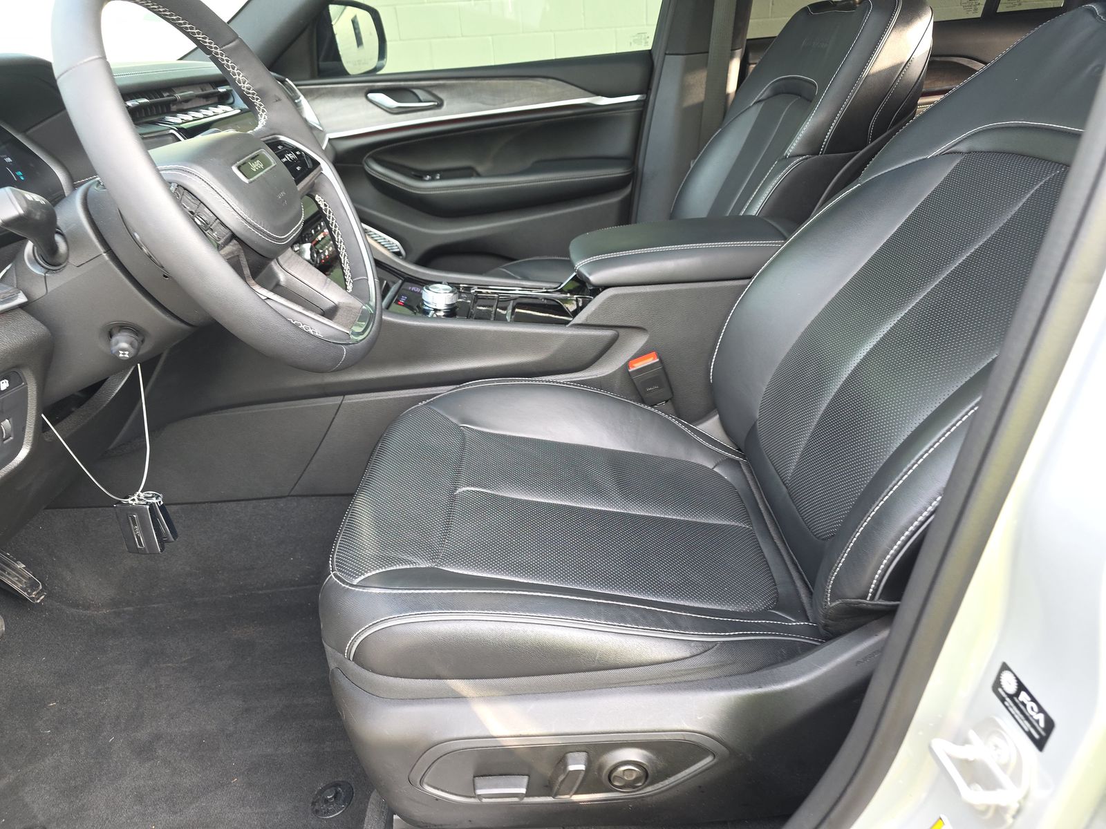 2024 Jeep Grand Cherokee 4xe Overland AWD