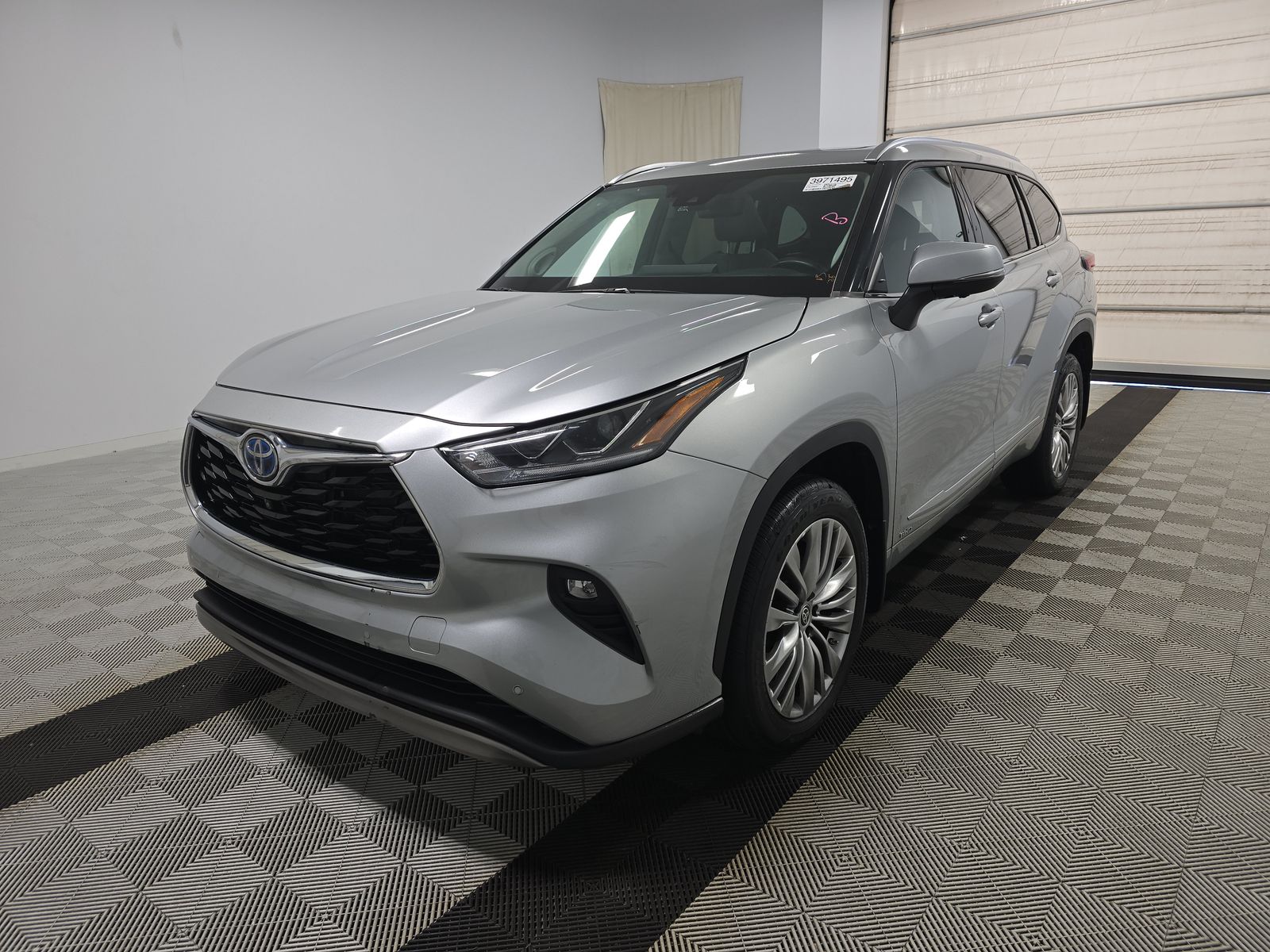 2023 Toyota Highlander Hybrid Platinum AWD