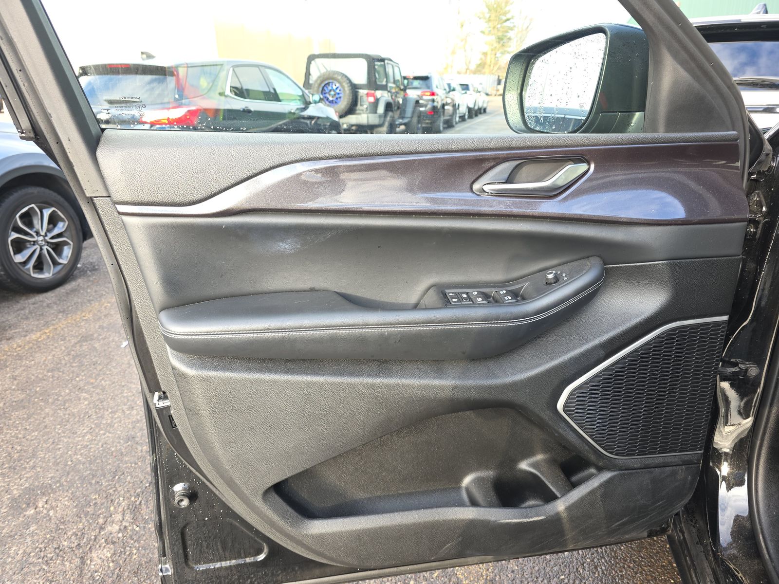 2022 Jeep Grand Cherokee Laredo AWD