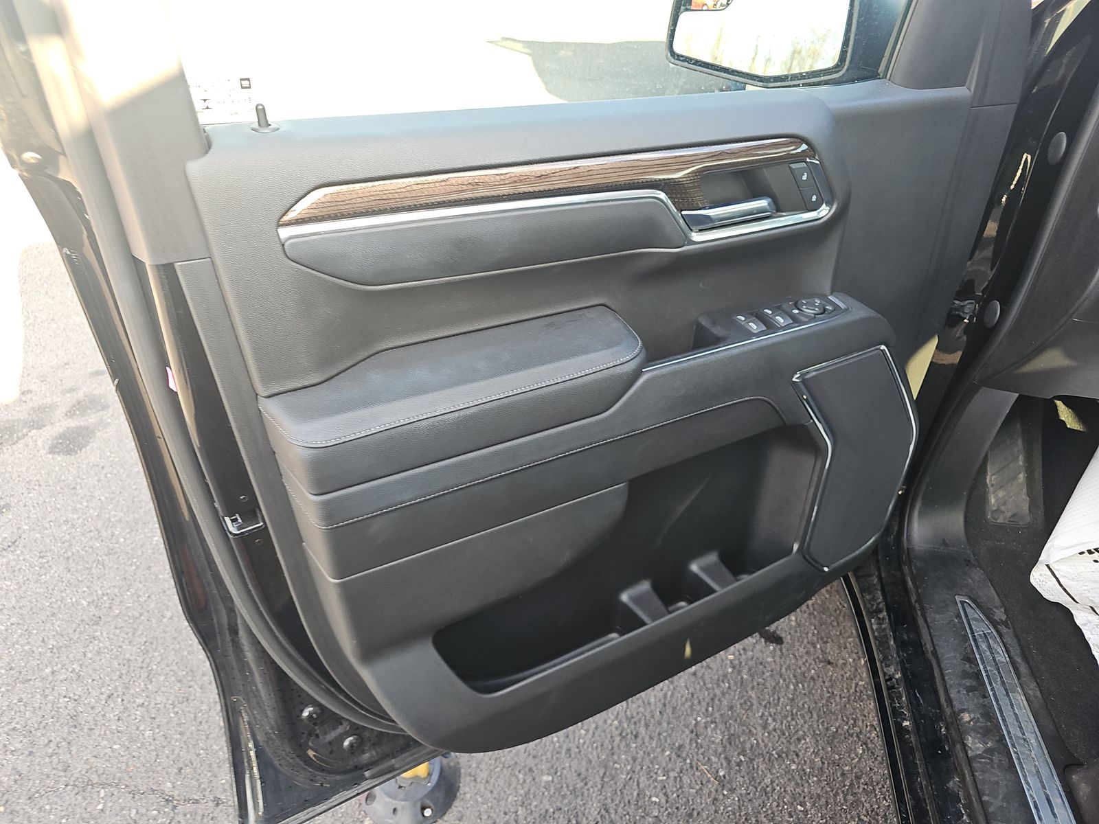 2023 Chevrolet Silverado 1500 LT AWD