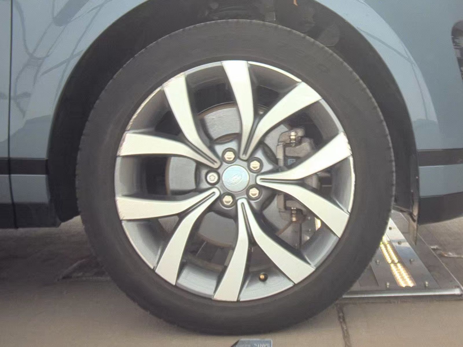 2023 Land Rover Range Rover Evoque R-Dynamic SE AWD