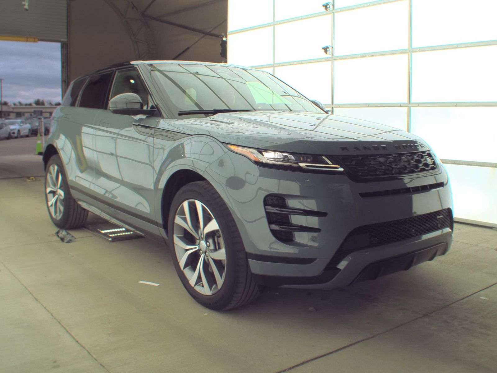 2023 Land Rover Range Rover Evoque R-Dynamic SE AWD