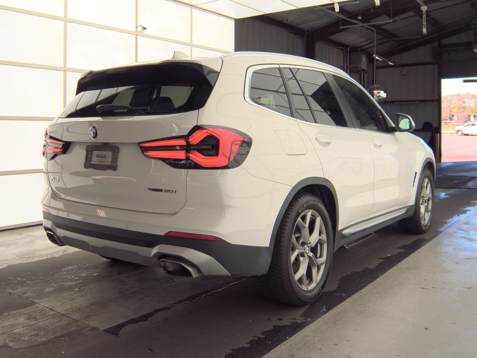 2022 BMW X3 sDrive30i RWD