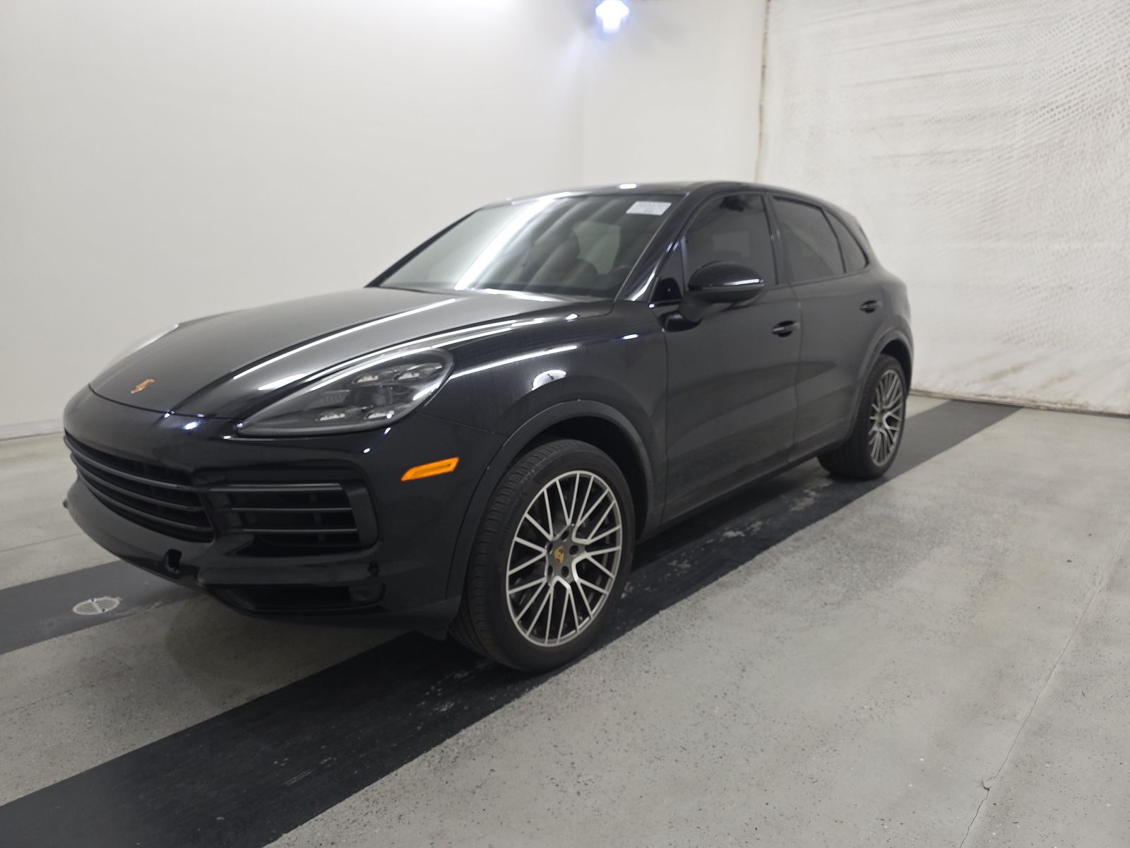 2022 Porsche Cayenne Platinum Edition AWD