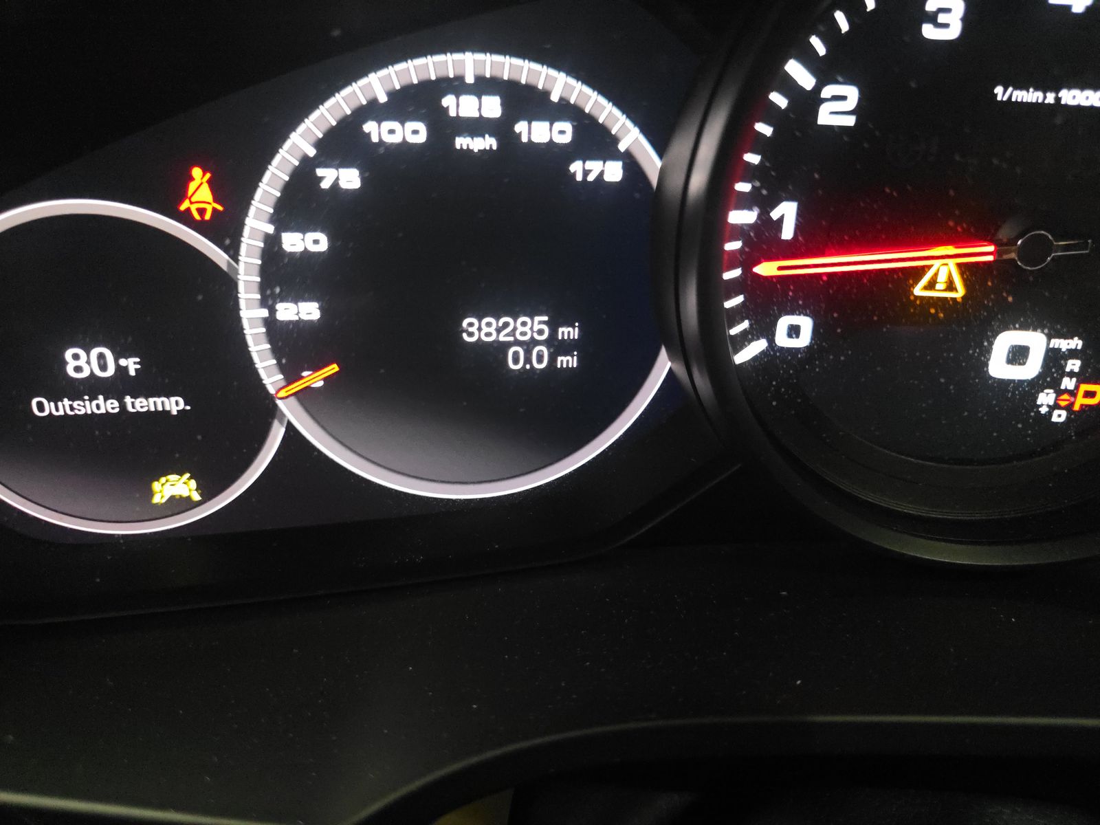 2022 Porsche Cayenne Platinum Edition AWD