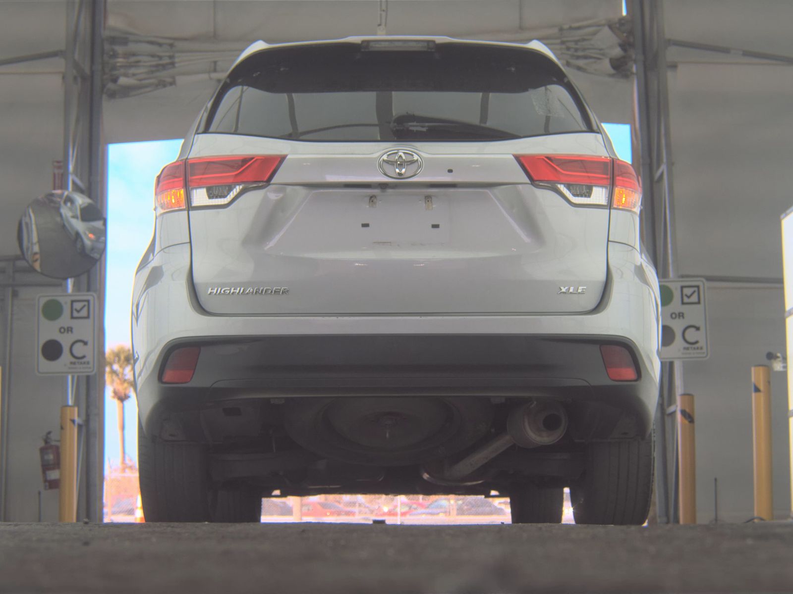 2019 Toyota Highlander XLE FWD