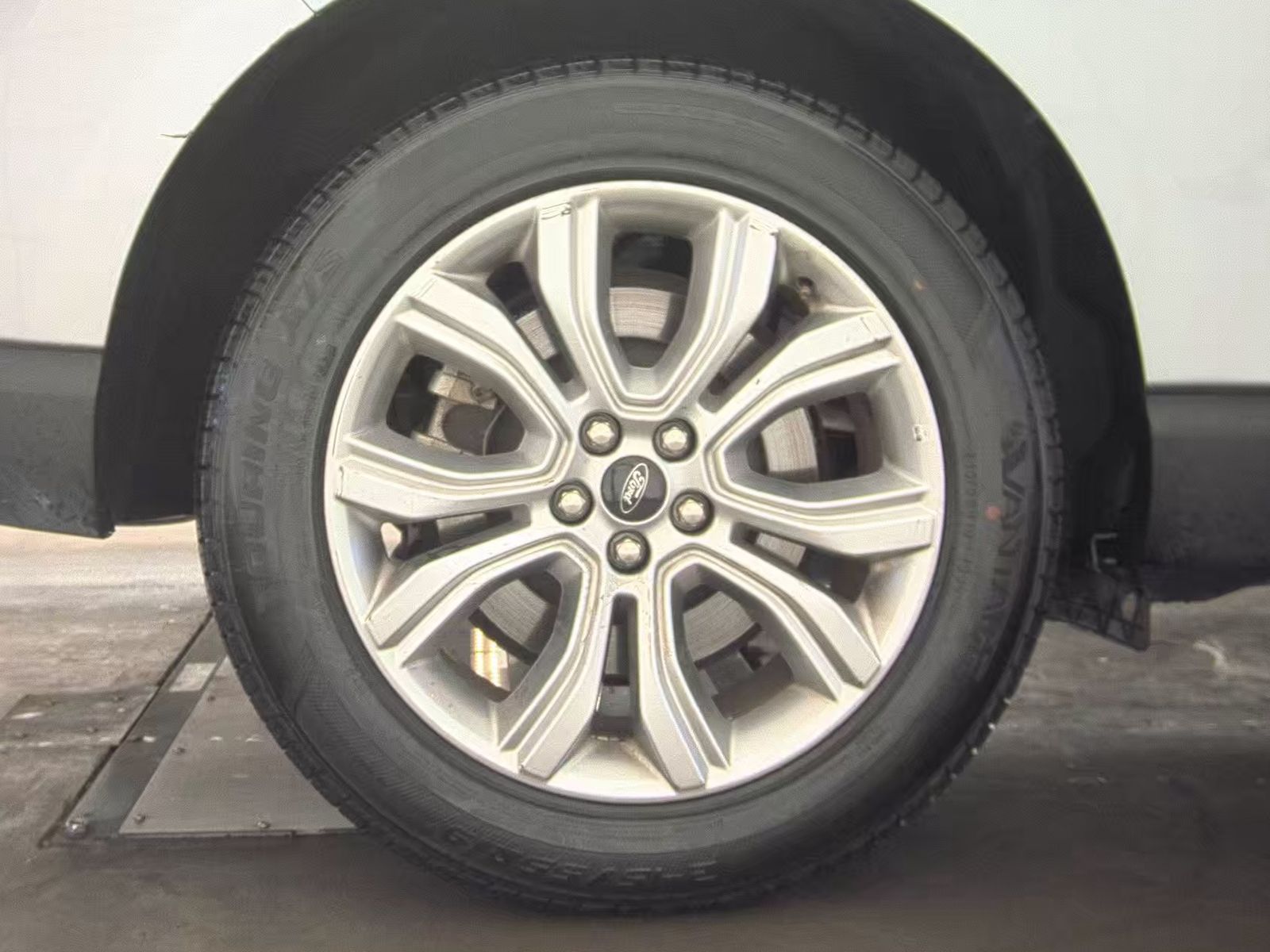 2024 Ford Edge Titanium AWD