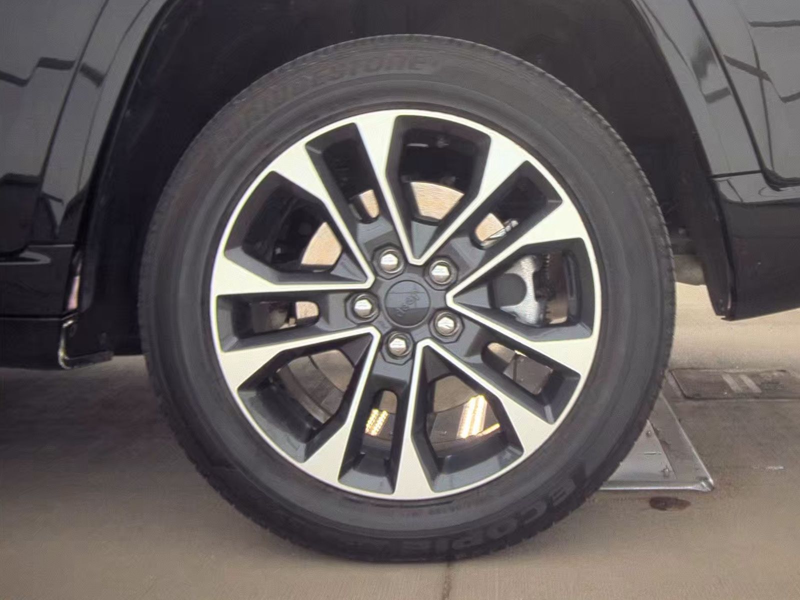 2023 Jeep Grand Cherokee 4xe Overland AWD