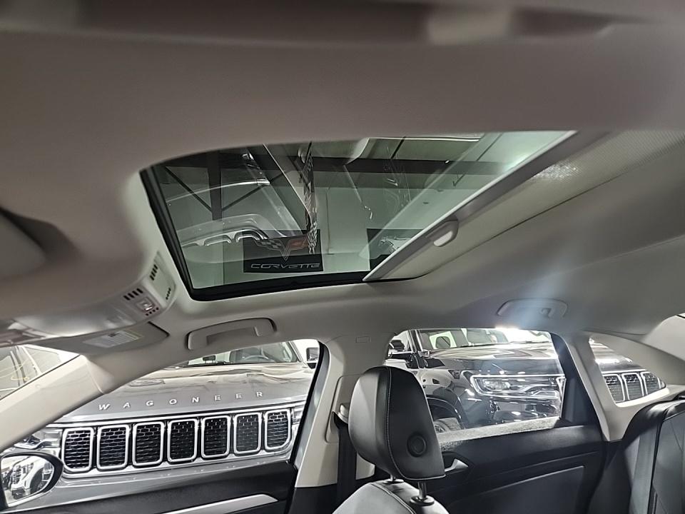 2025 Volkswagen Jetta 1.5T SE FWD